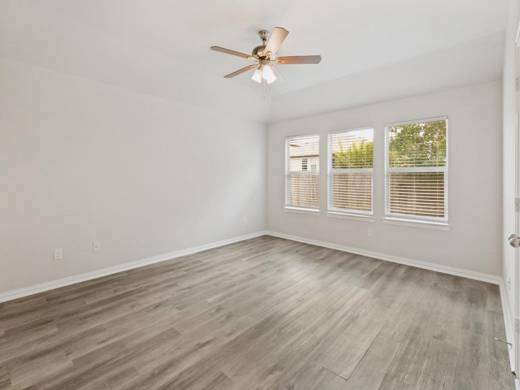 232 Strawberry Blonde Dr, Buda, TX 78610