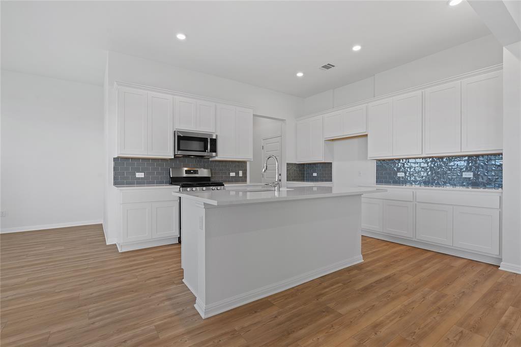 131 Buckle Cv, Kyle, TX 78640