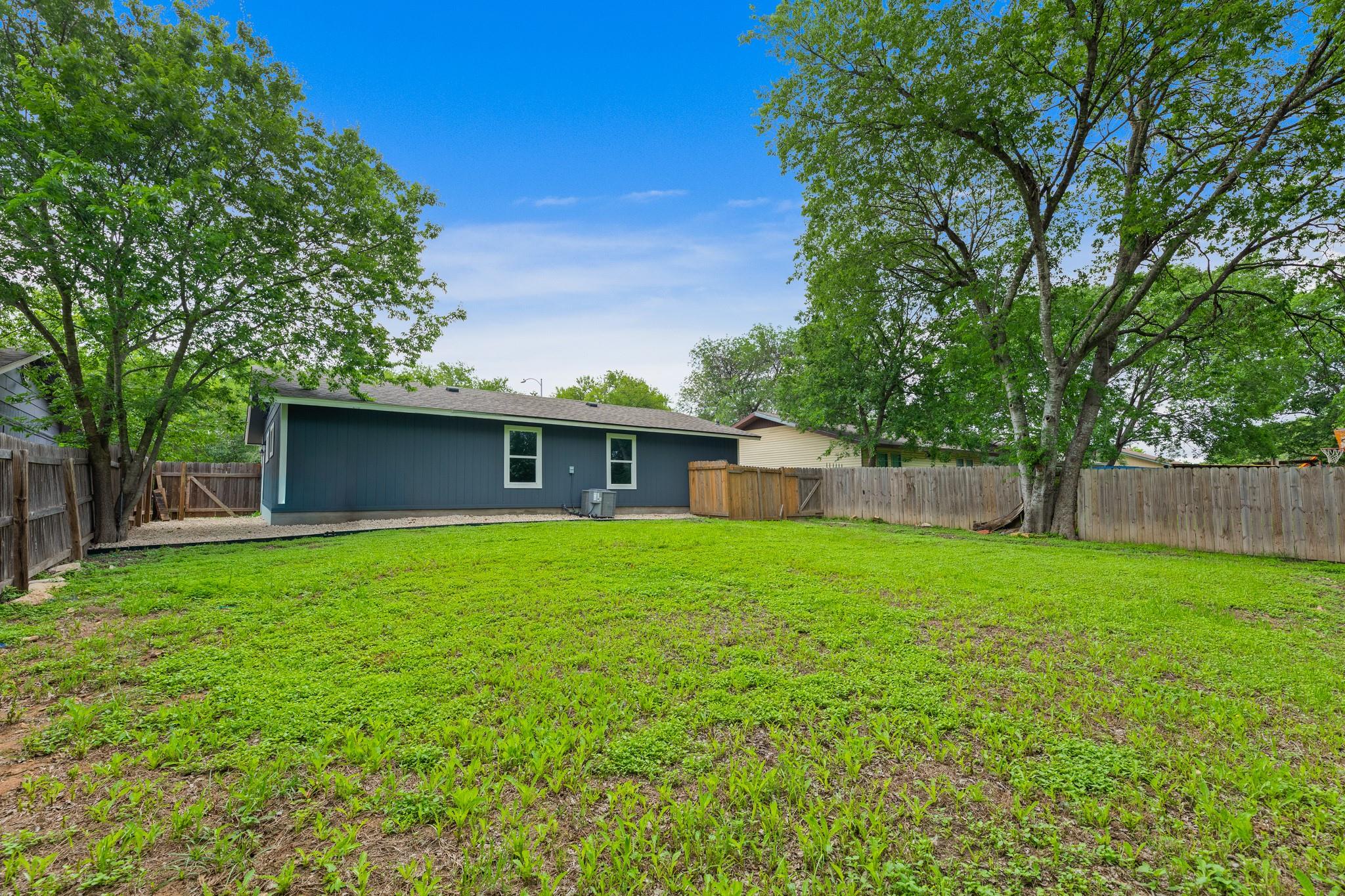 7000 Carwill Dr, Austin, TX 78724