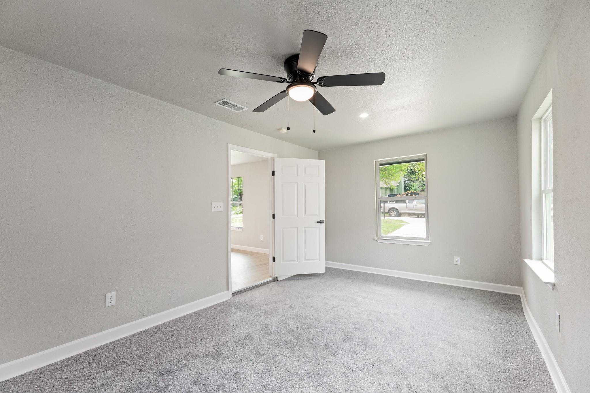 7000 Carwill Dr, Austin, TX 78724