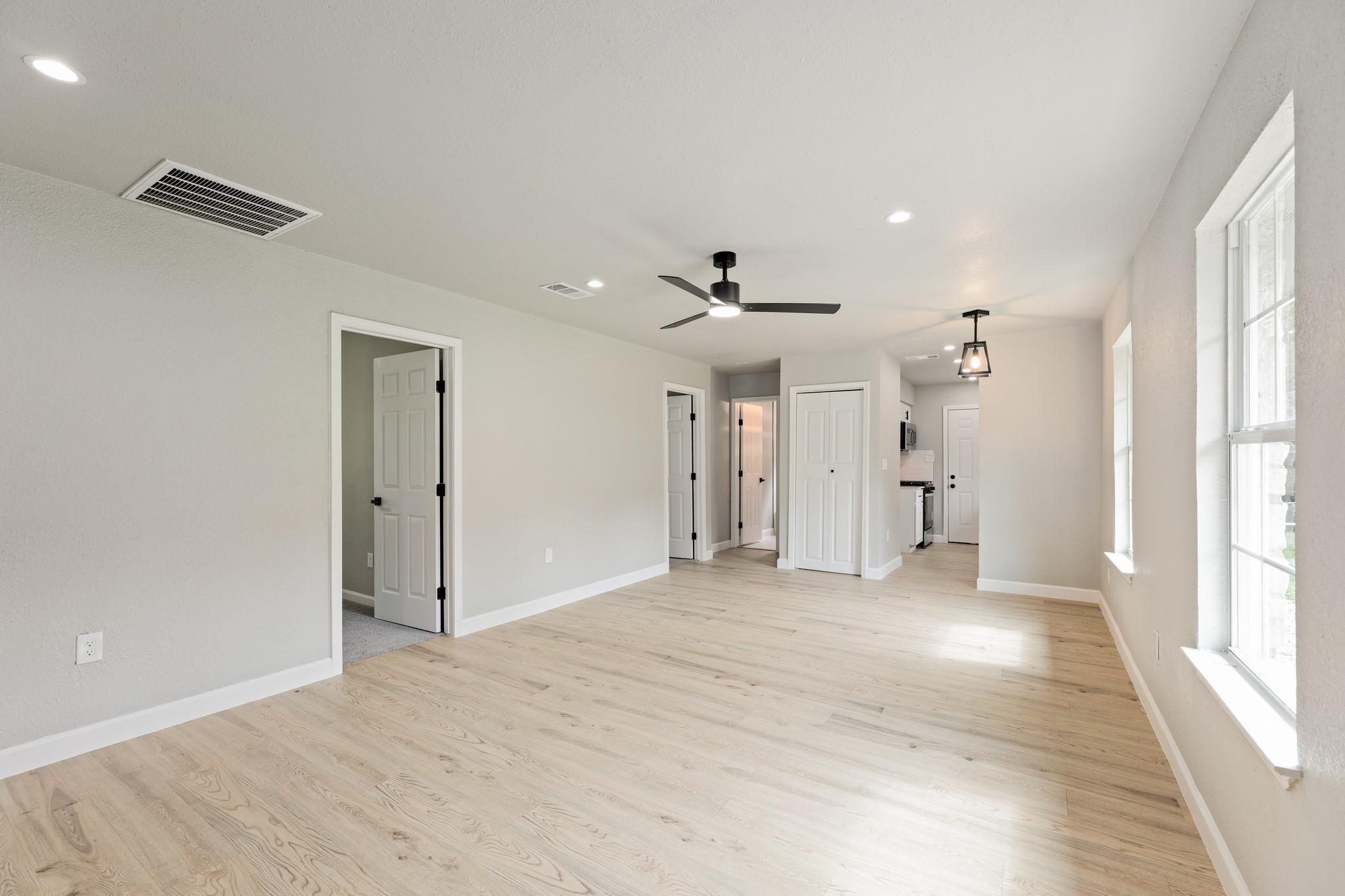 7000 Carwill Dr, Austin, TX 78724