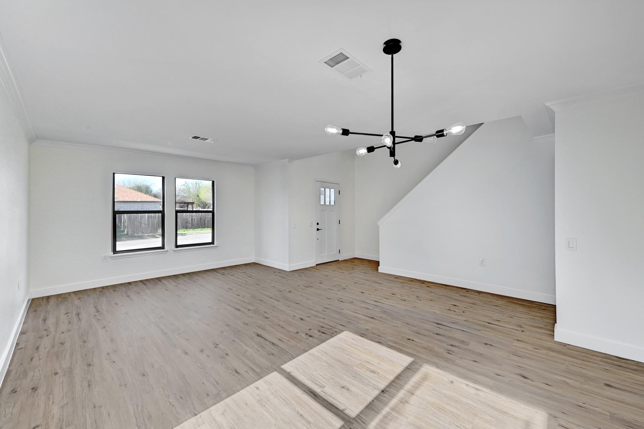 7413-L Marble Ridge Dr, Austin, TX 78747