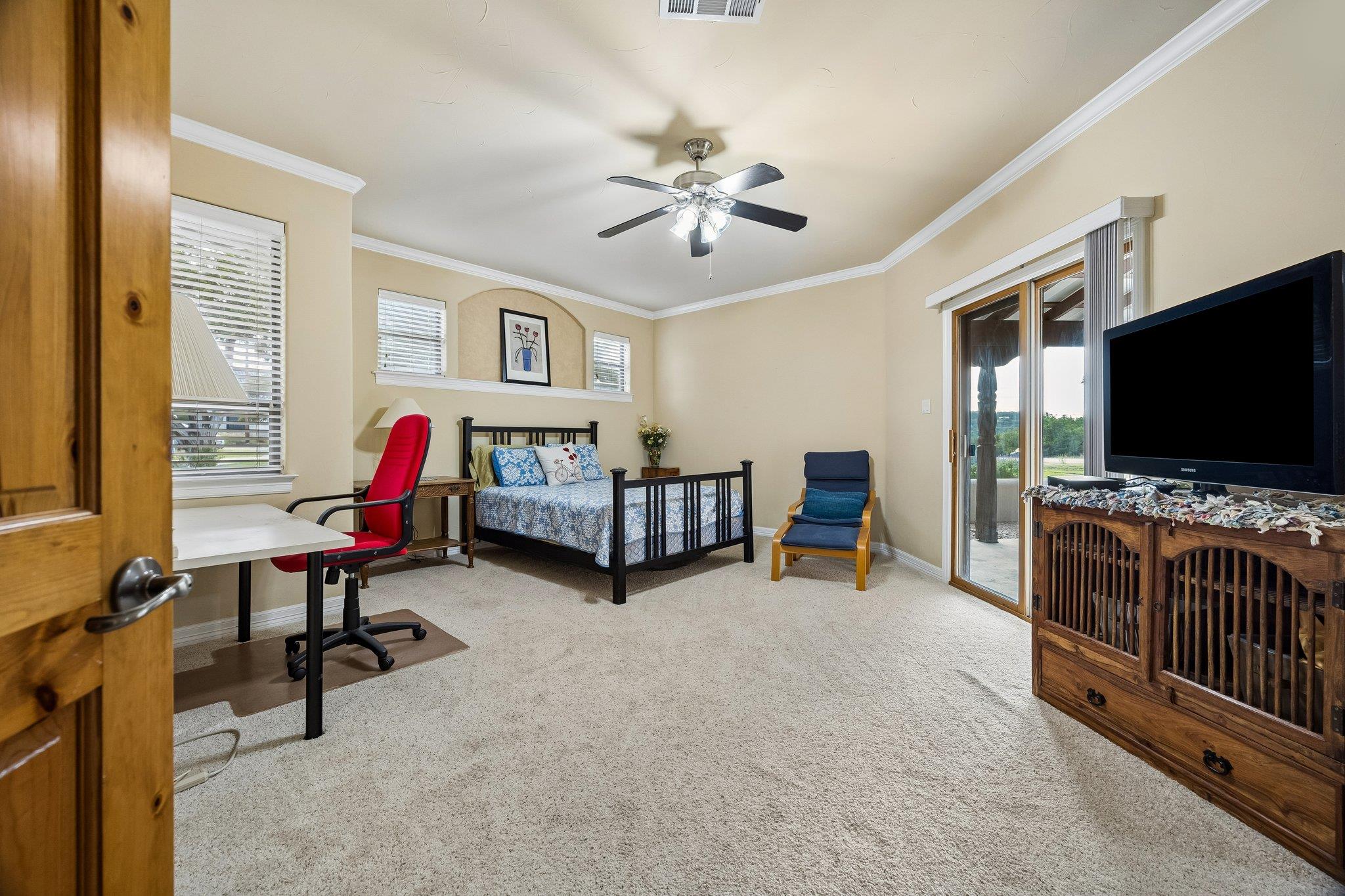22227 Oban Dr, Spicewood, TX 78669