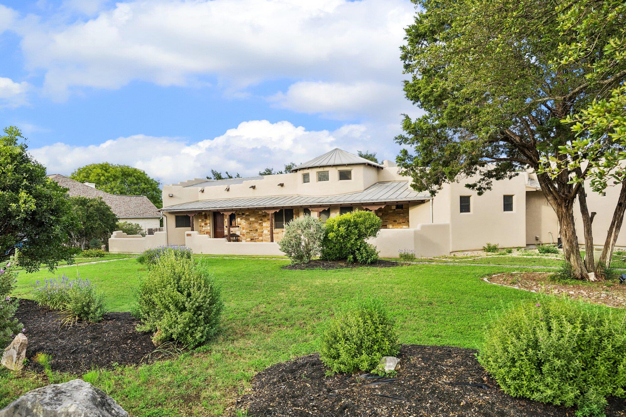 22227 Oban Dr, Spicewood, TX 78669