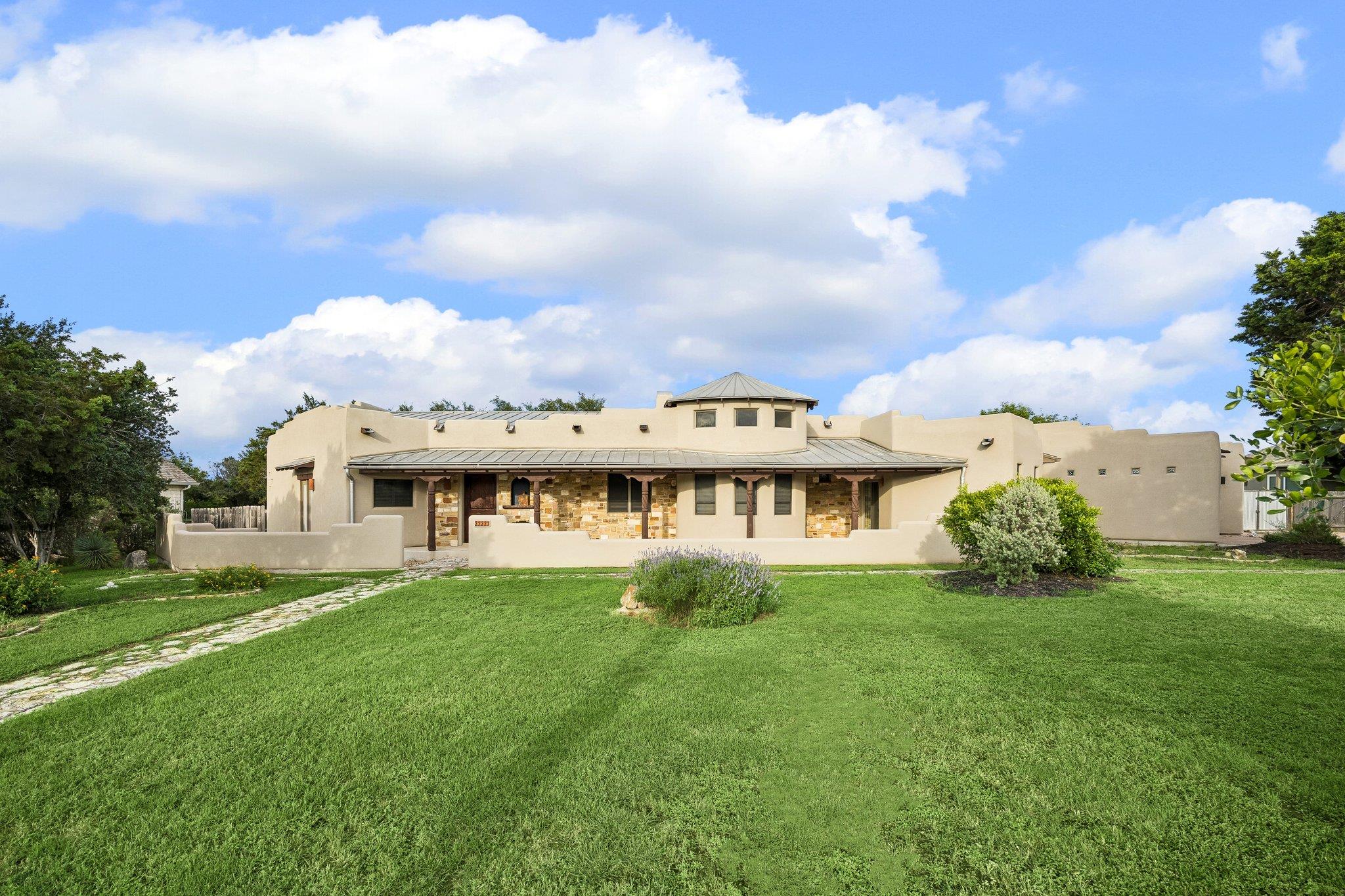 22227 Oban Dr, Spicewood, TX 78669