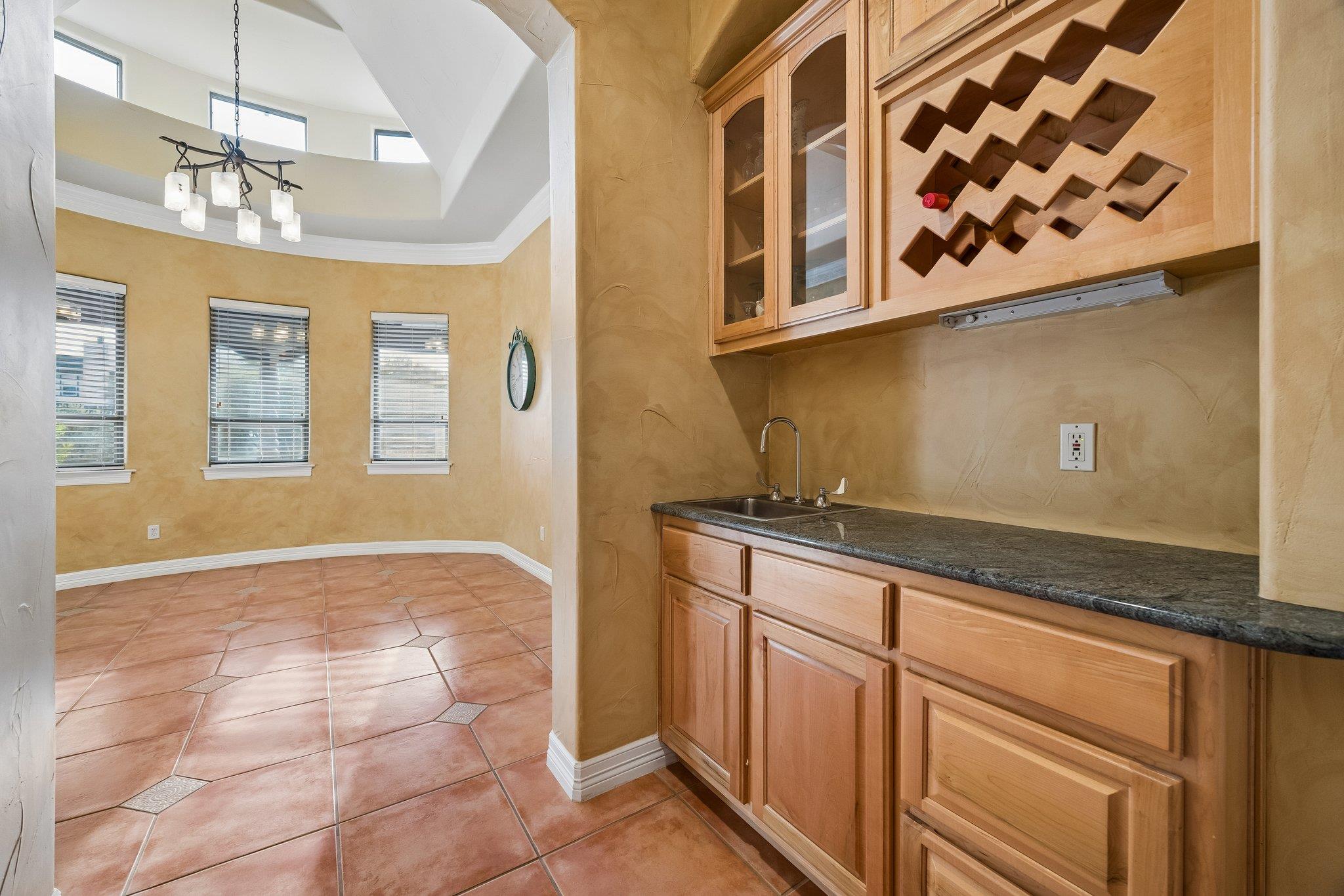 22227 Oban Dr, Spicewood, TX 78669