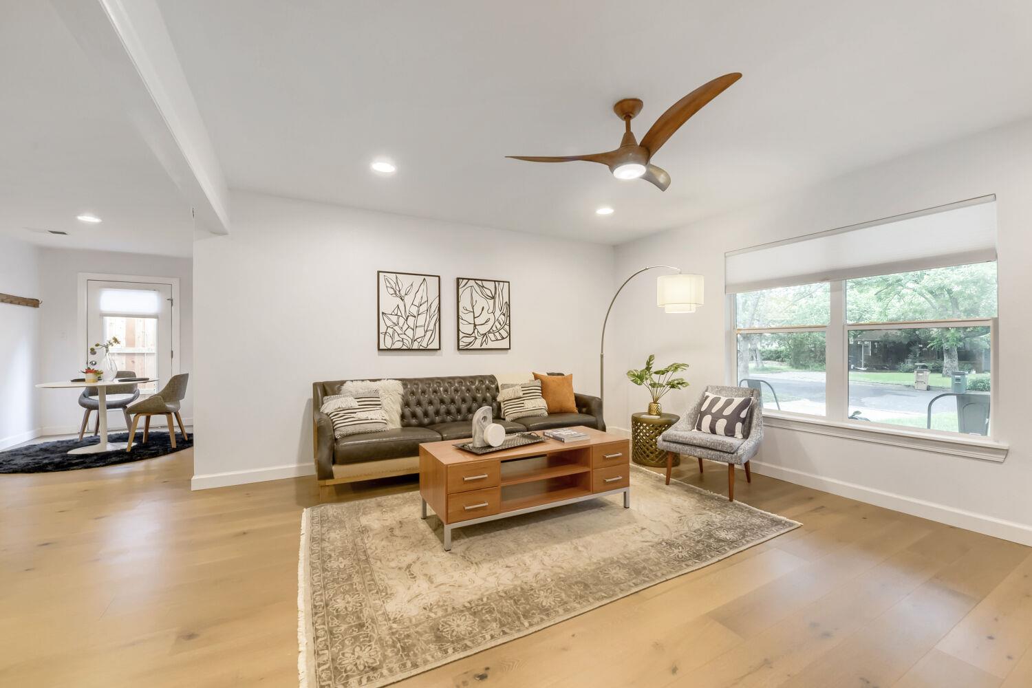 1109 Fieldcrest Dr, Austin, TX 78704