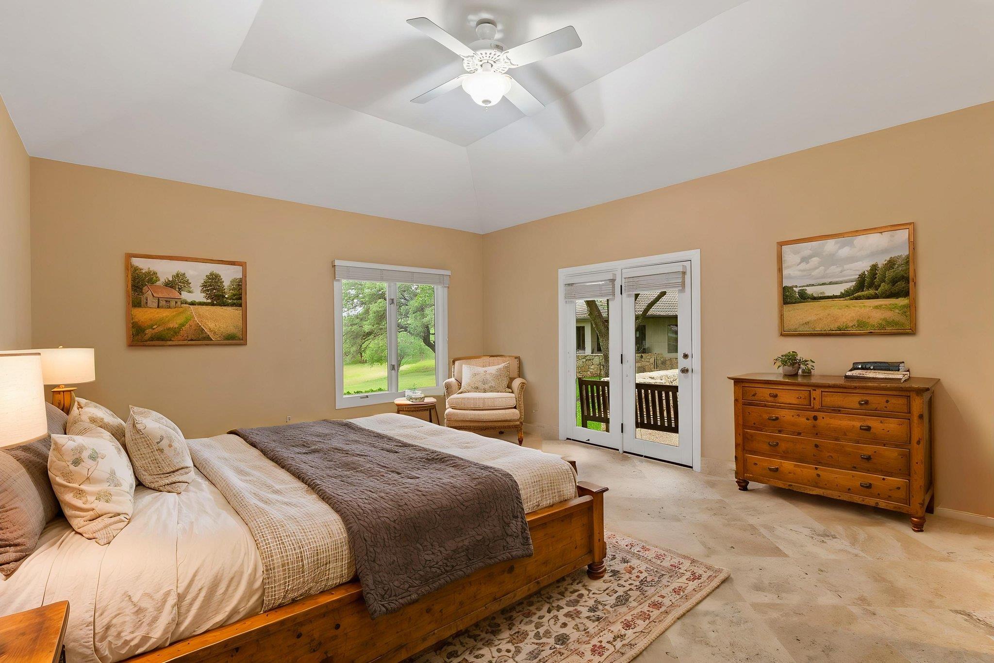 1927 Clubhouse Hill Dr # 14, Spicewood, TX 78669