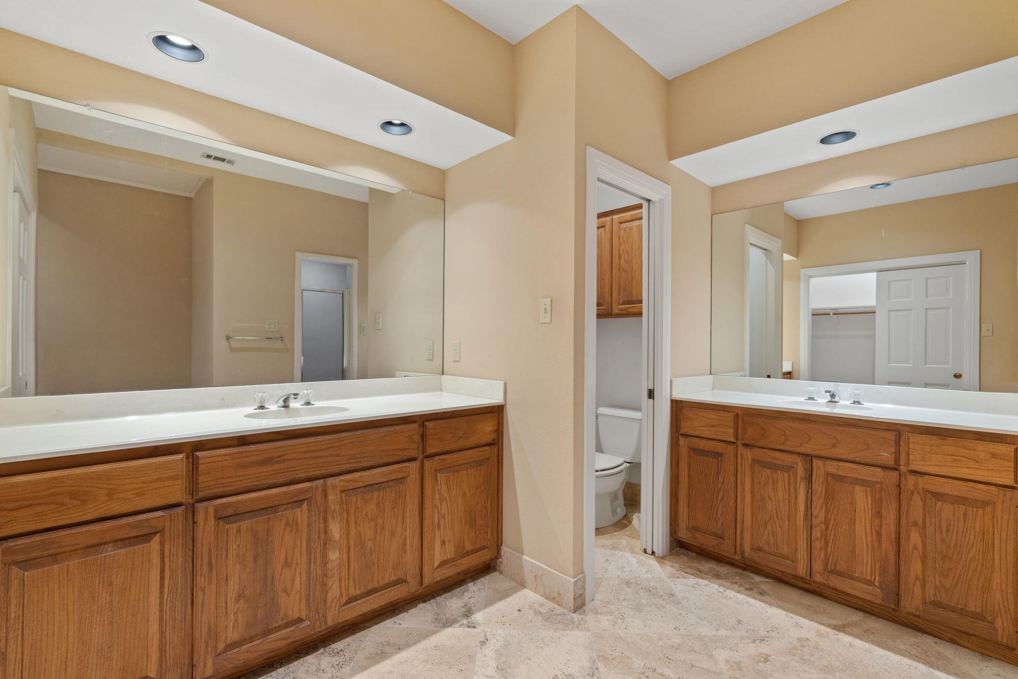 1927 Clubhouse Hill Dr # 14, Spicewood, TX 78669