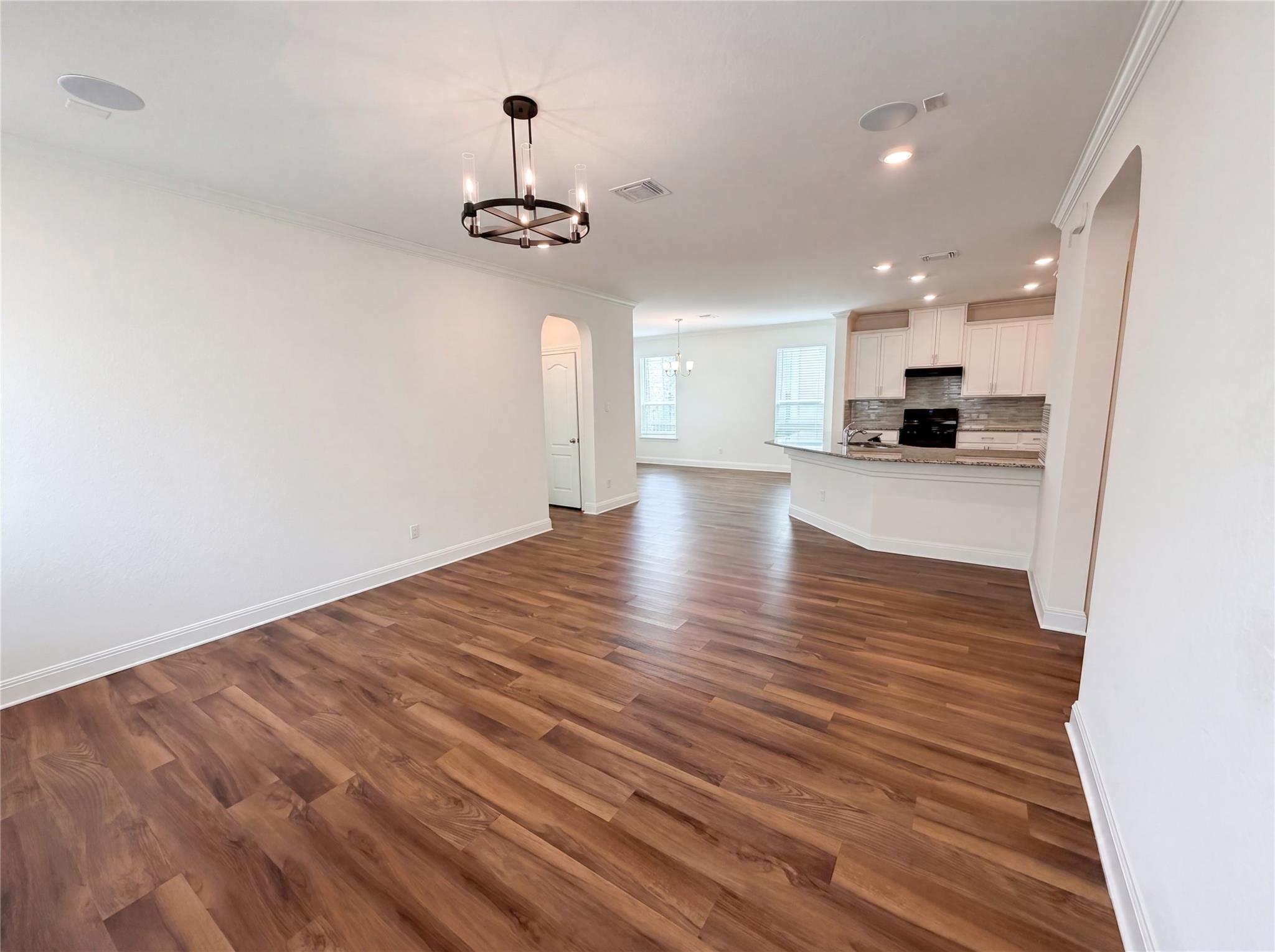 401 Fort William St # 33, Hutto, TX 78634