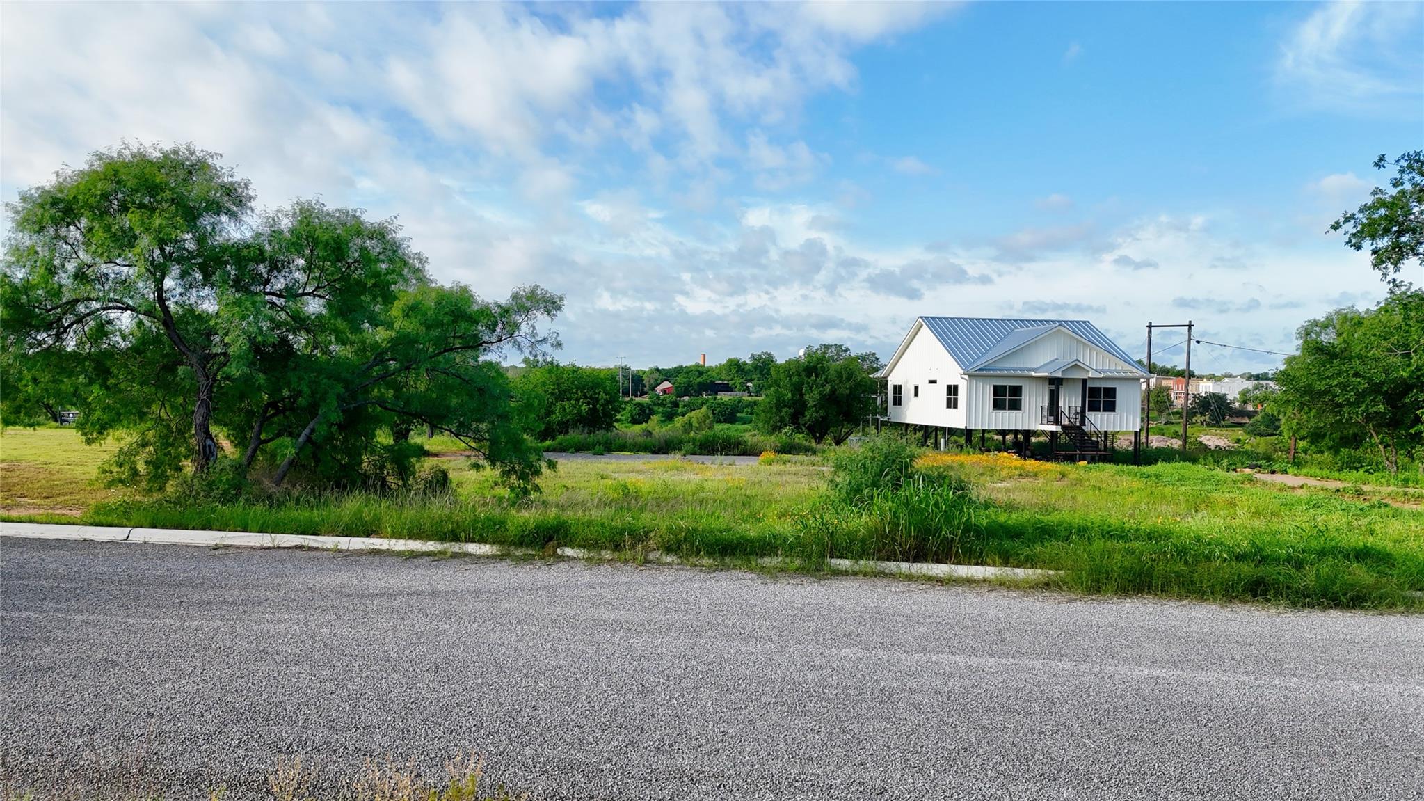 Lot 2 Walden Way, Llano, TX 78643
