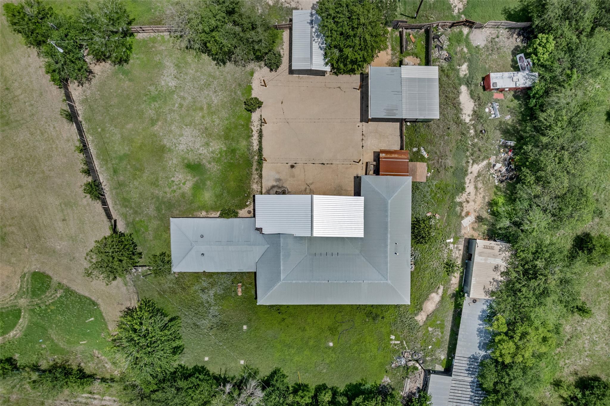 6950 Us Highway 183 S, Austin, TX 78744