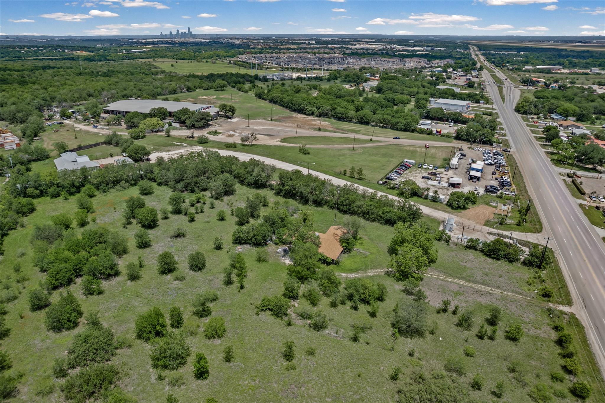 6950 Us Highway 183 S, Austin, TX 78744