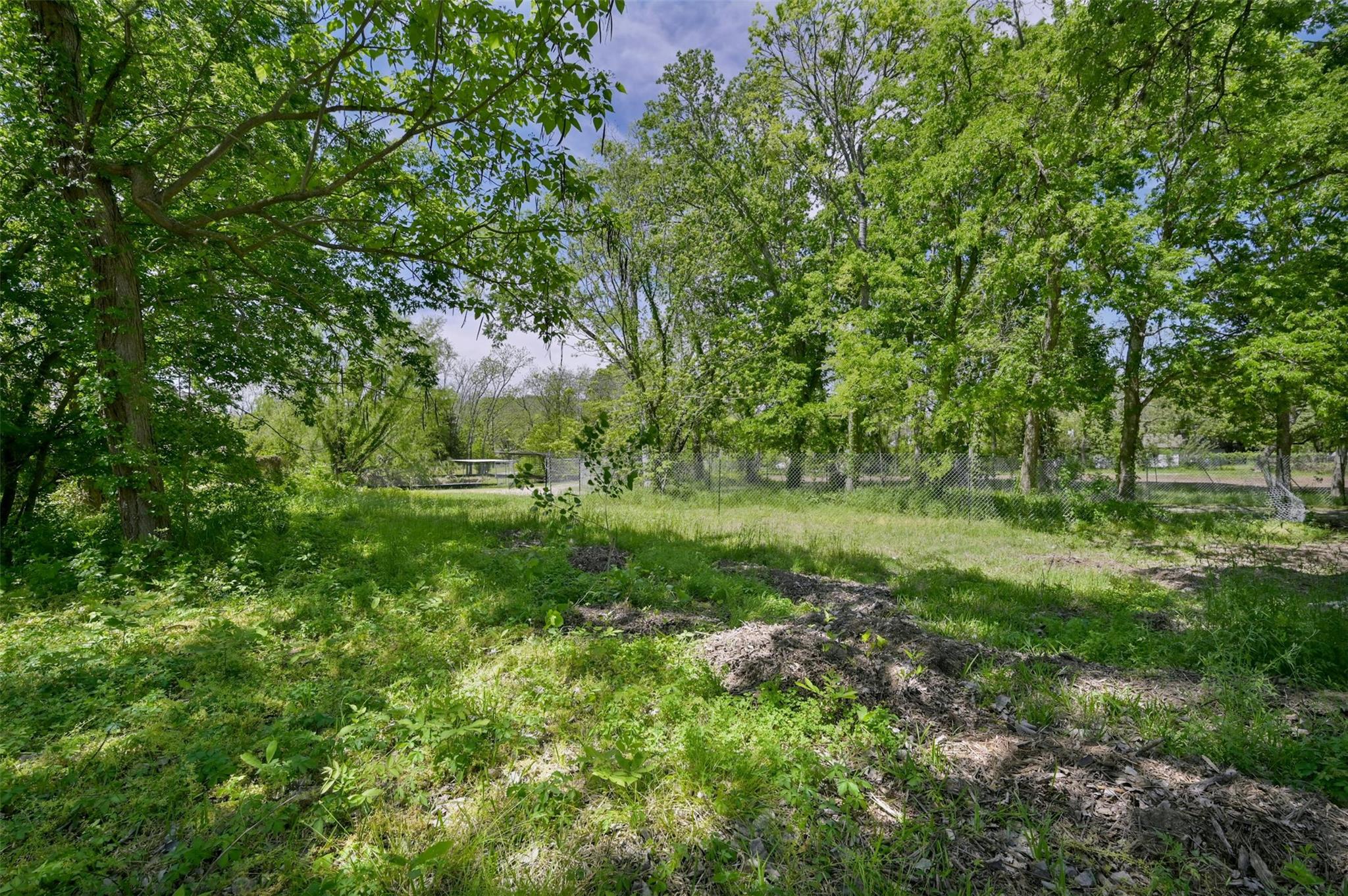 1717 Channel Rd, Austin, TX 78746