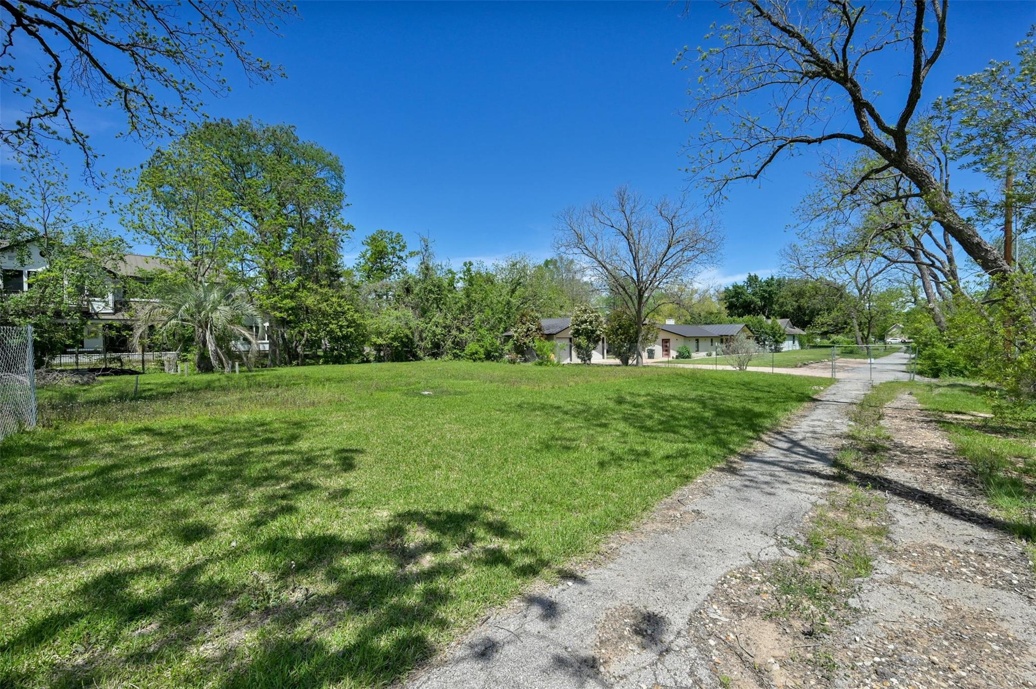 1717 Channel Rd, Austin, TX 78746