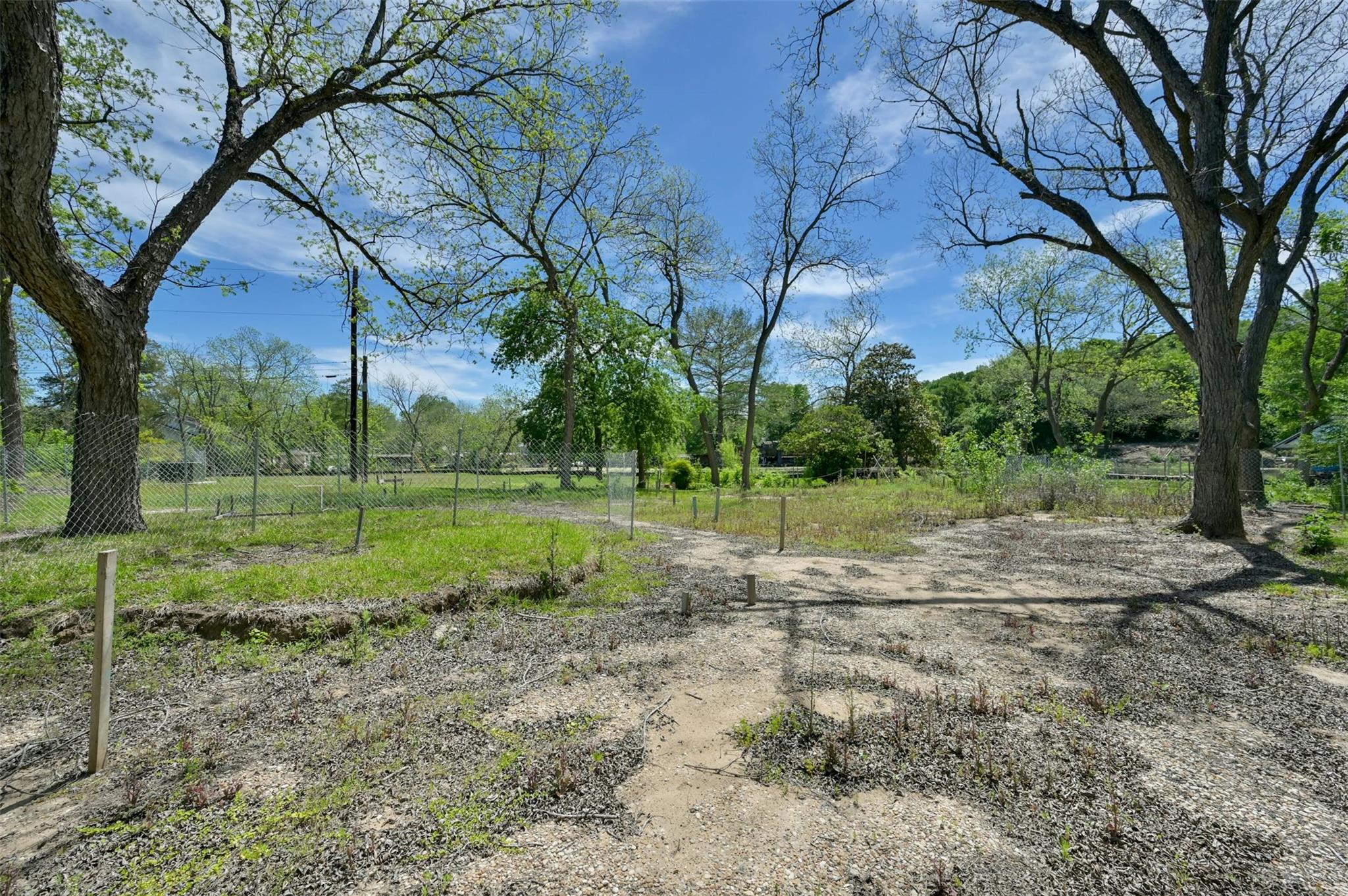1717 Channel Rd, Austin, TX 78746