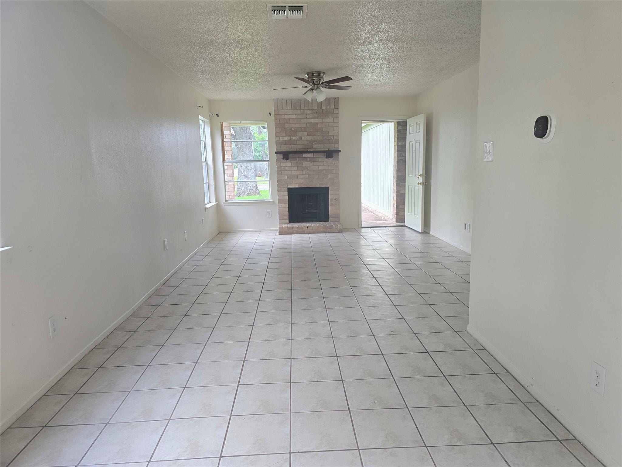 420 Vista West Ct # B, Bastrop, TX 78602