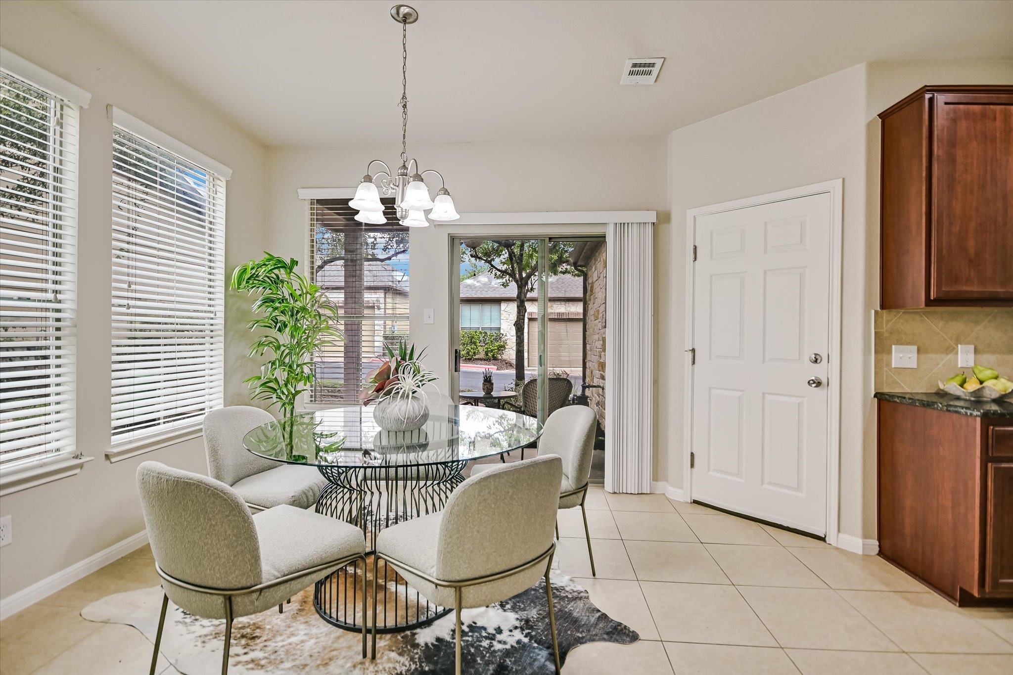 11400 W Parmer Ln # 99, Cedar Park, TX 78613