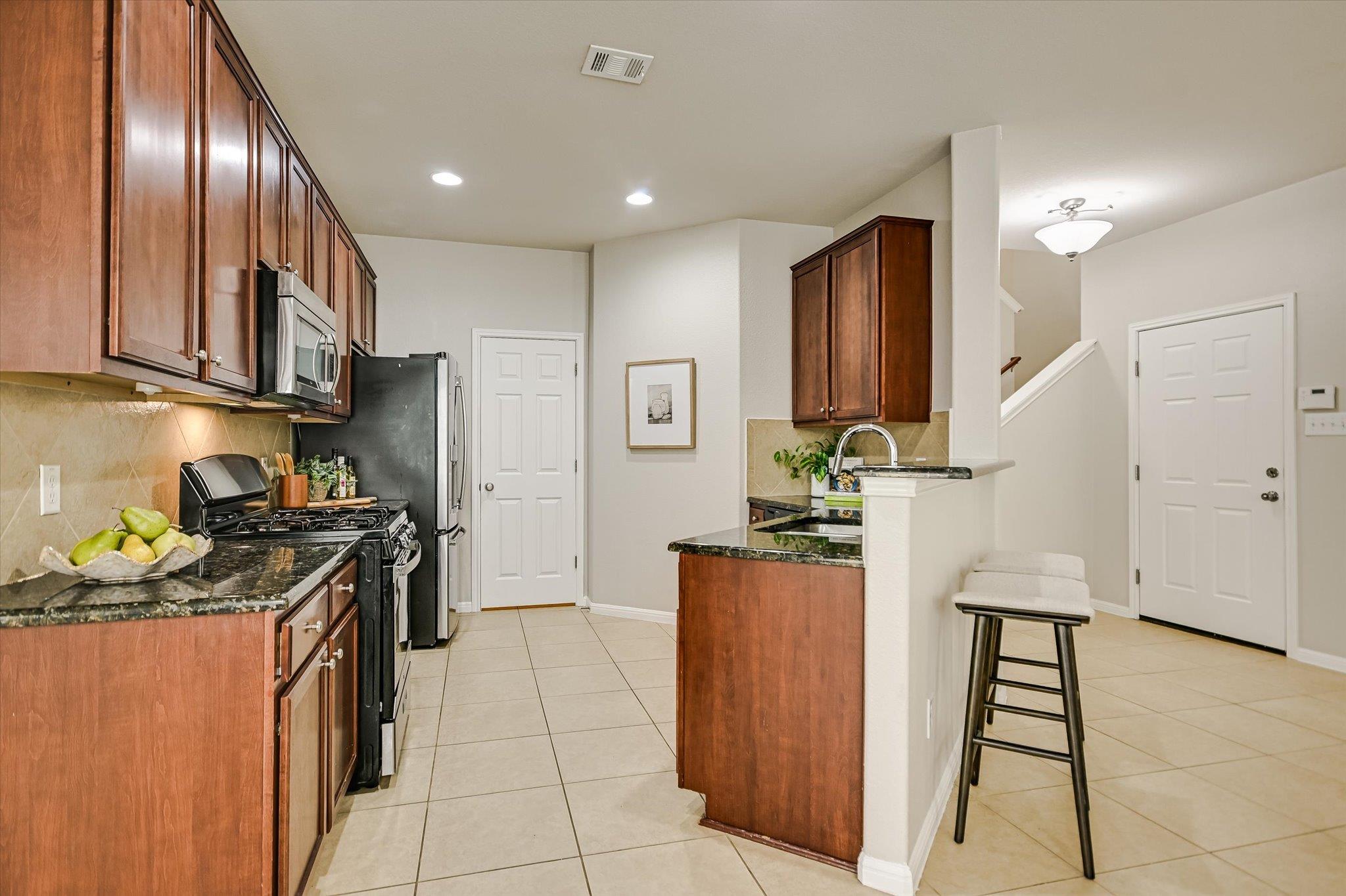11400 W Parmer Ln # 99, Cedar Park, TX 78613