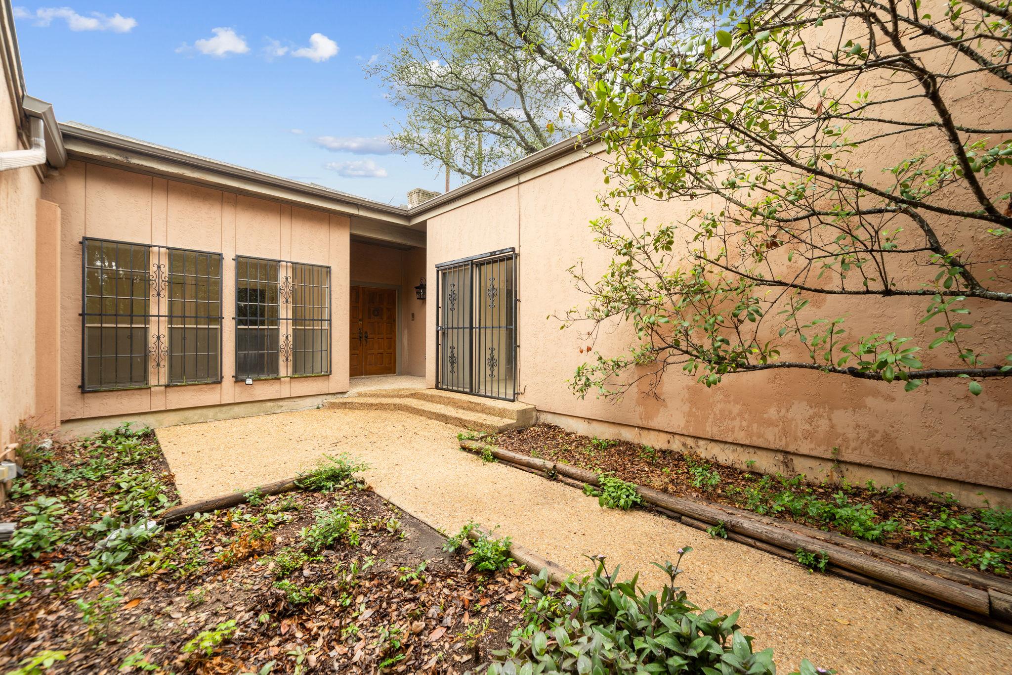 3839 Steck Ave, Austin, TX 78759