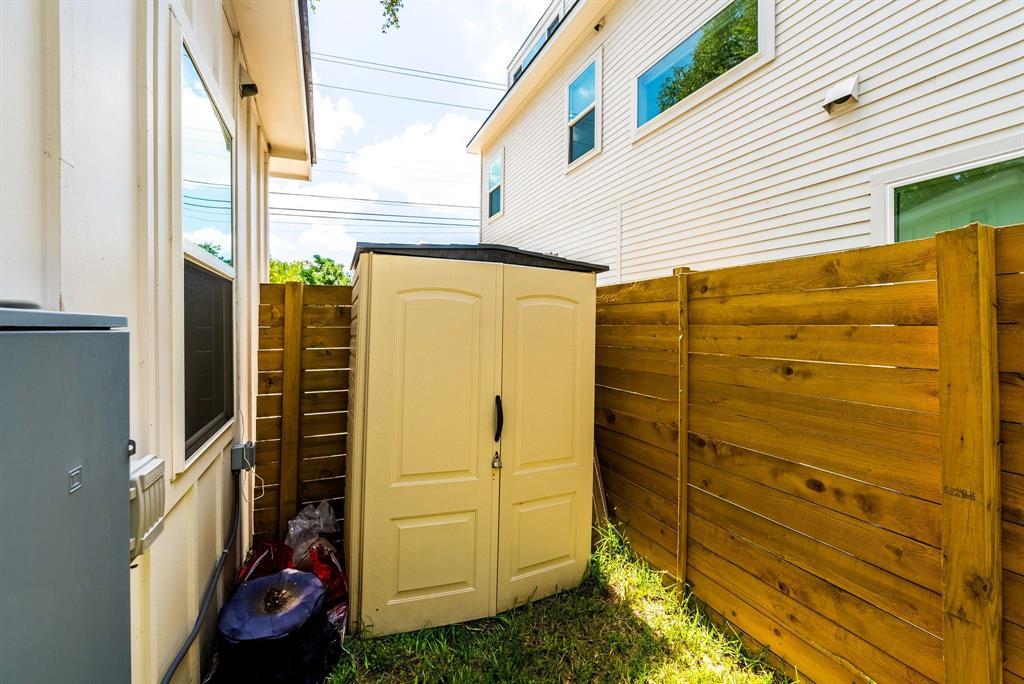 3100 Northeast Dr # B, Austin, TX 78723