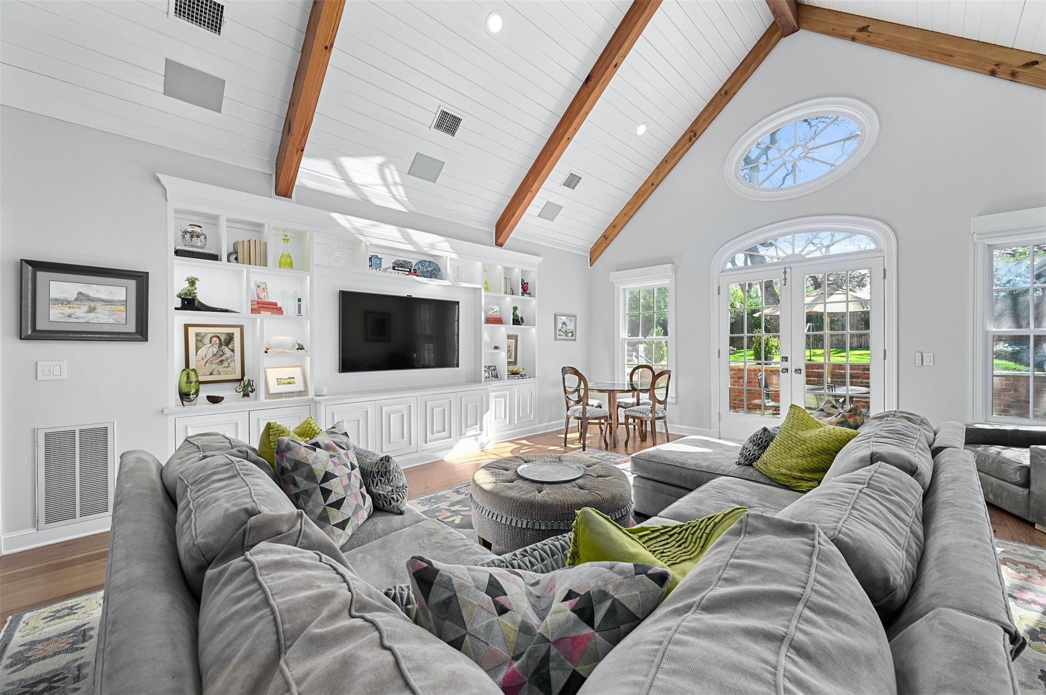 1307 Elton Ln, Austin, TX 78703