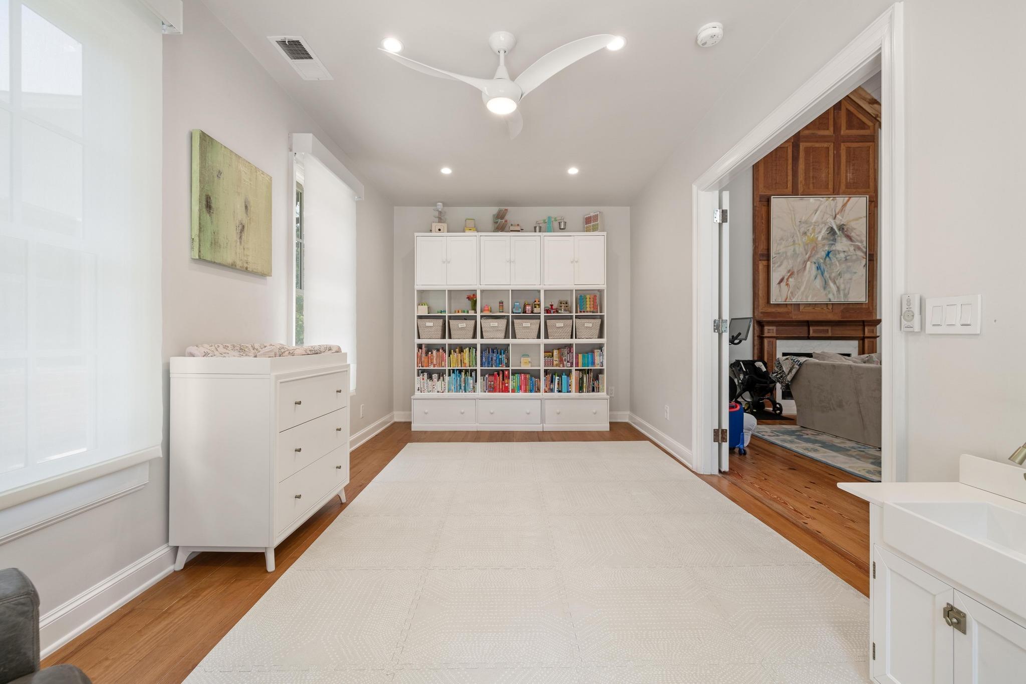 1307 Elton Ln, Austin, TX 78703