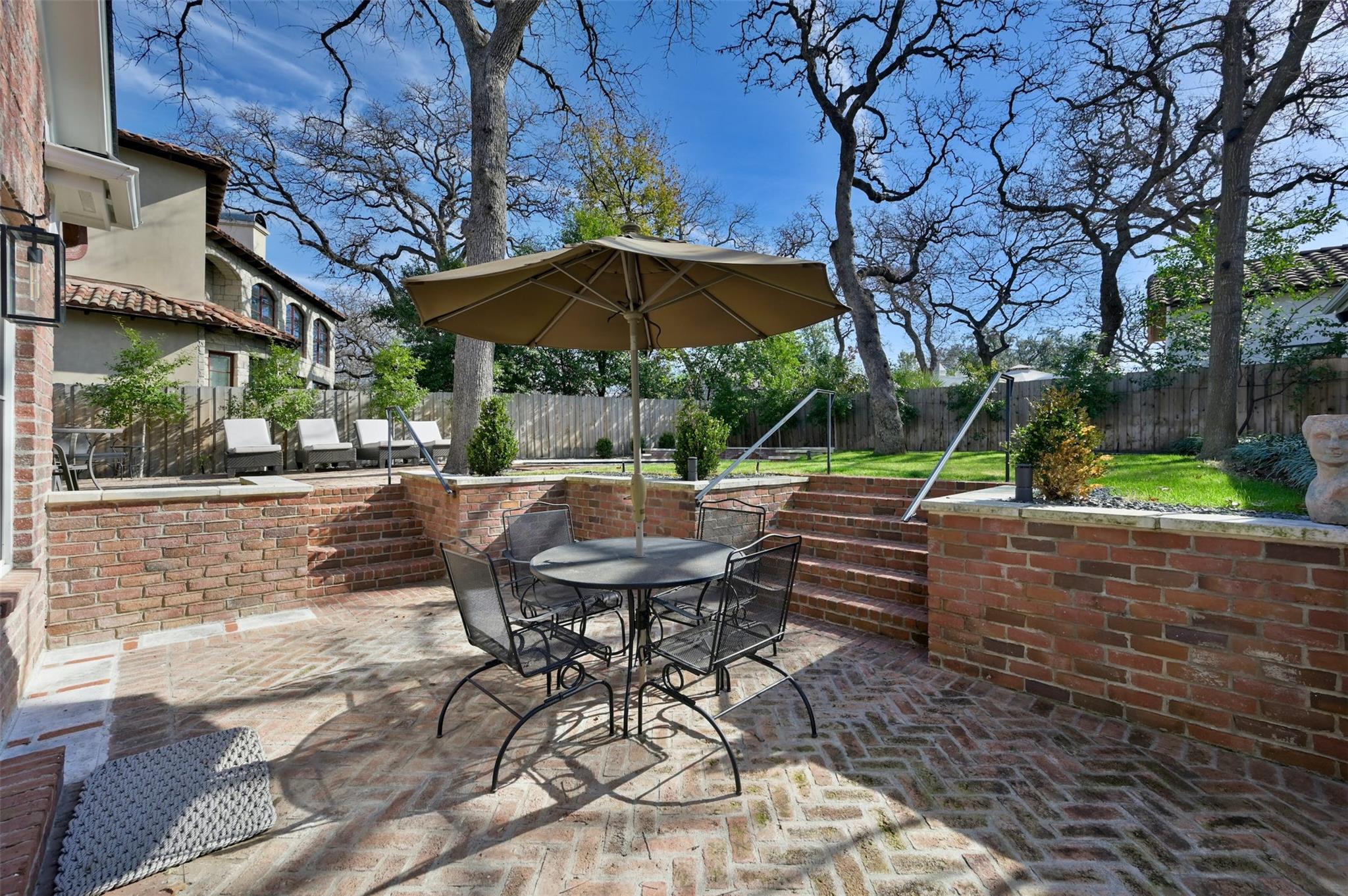 1307 Elton Ln, Austin, TX 78703