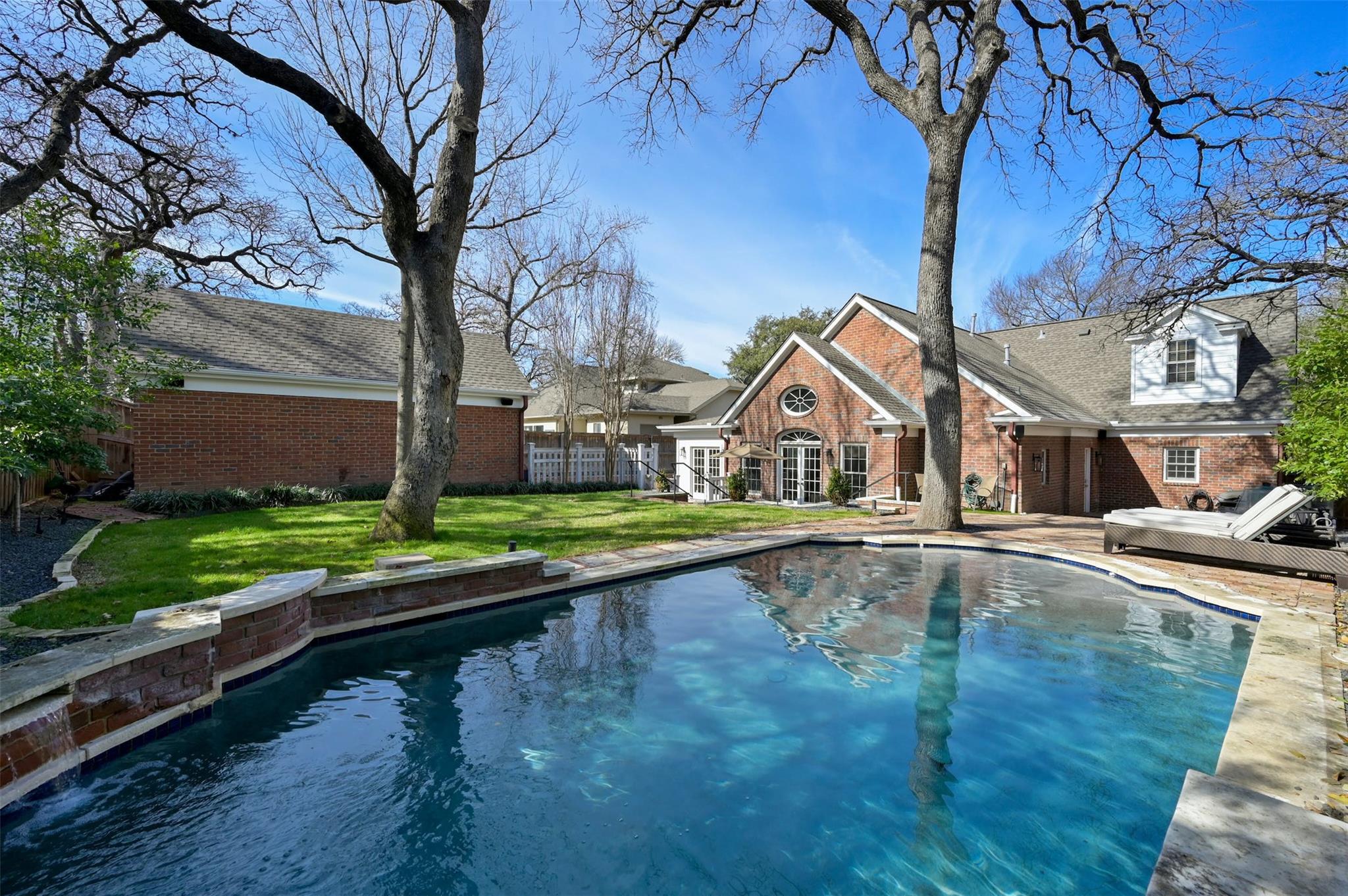 1307 Elton Ln, Austin, TX 78703