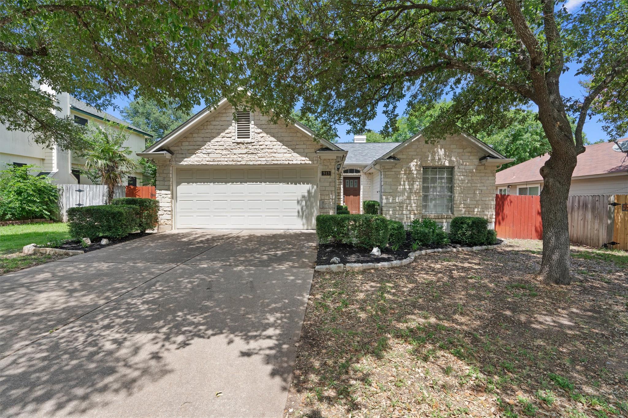 913 Dover Pass, Cedar Park, TX 78613