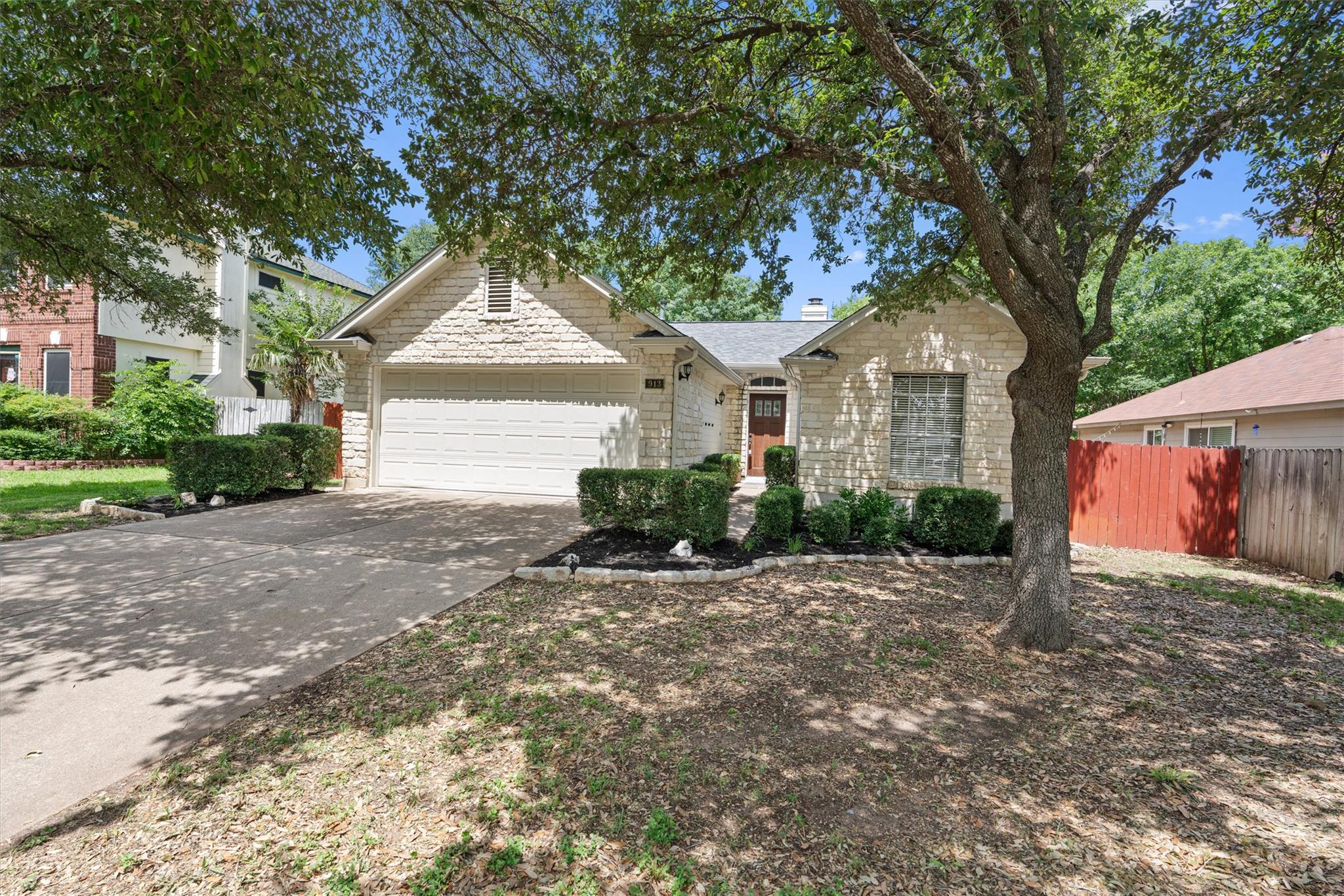 913 Dover Pass, Cedar Park, TX 78613