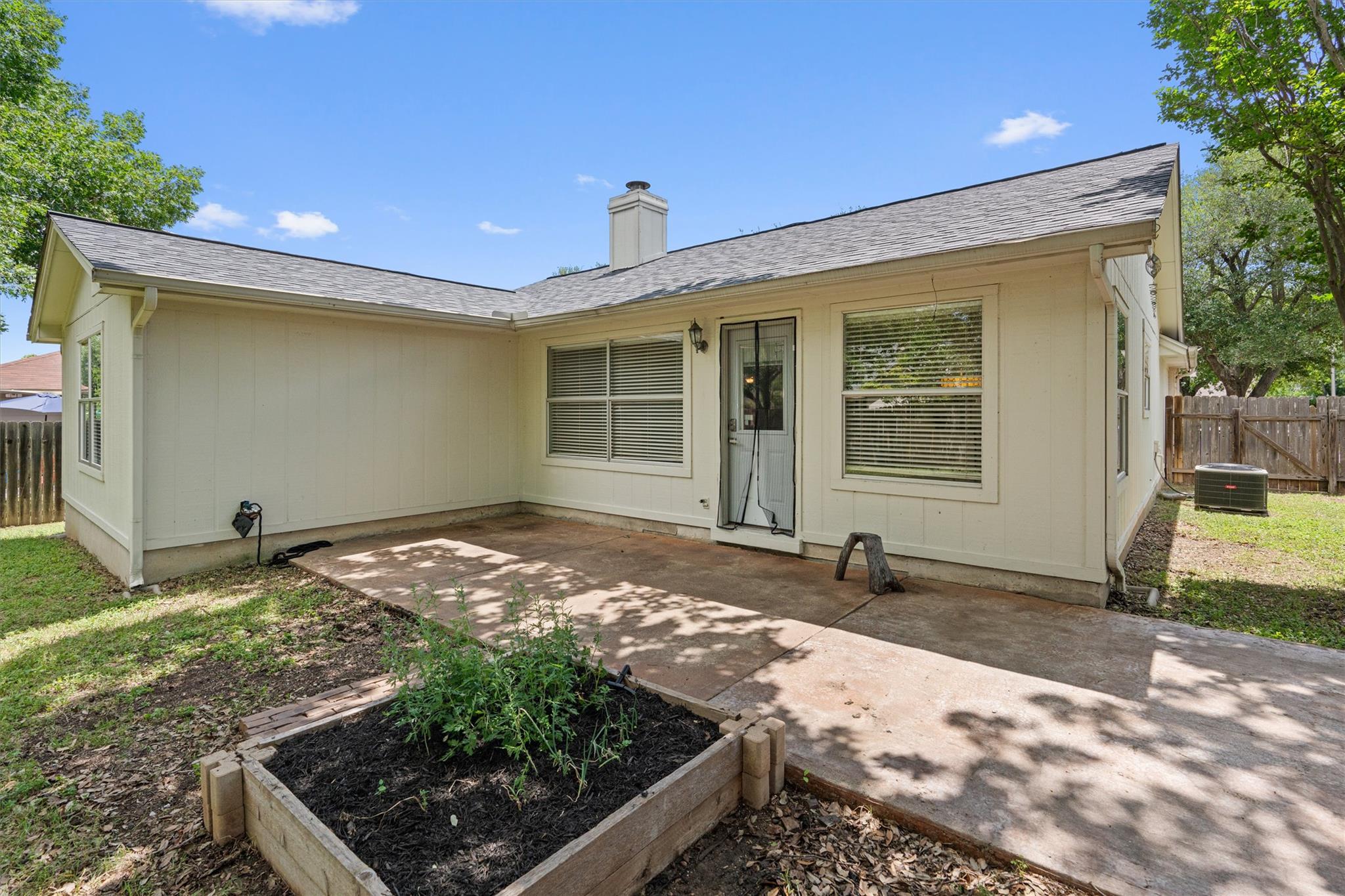 913 Dover Pass, Cedar Park, TX 78613