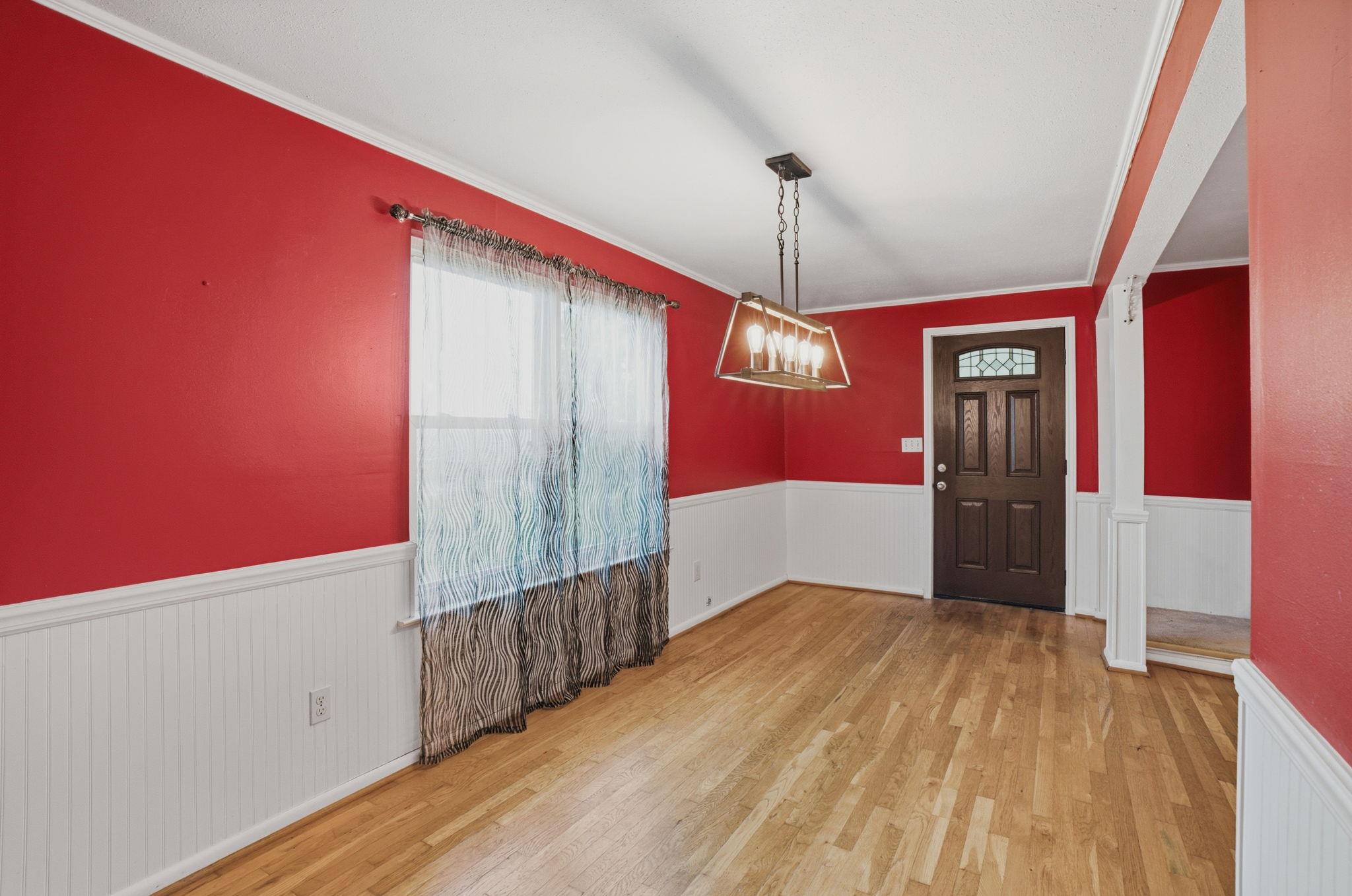 1000 County Road 458, Coupland, TX 78615