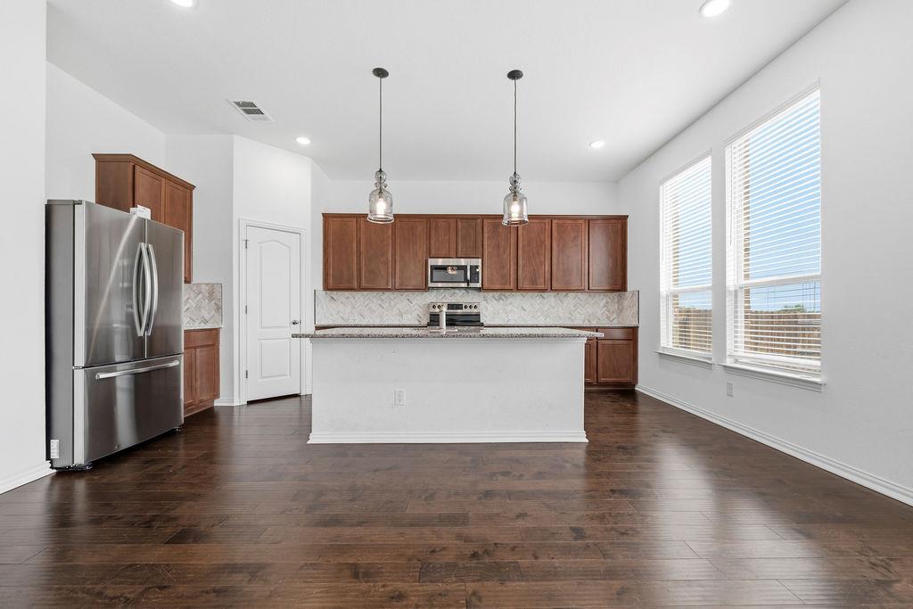 1005 Ridge Runner Dr, Georgetown, TX 78628