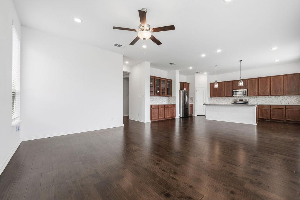 1005 Ridge Runner Dr, Georgetown, TX 78628