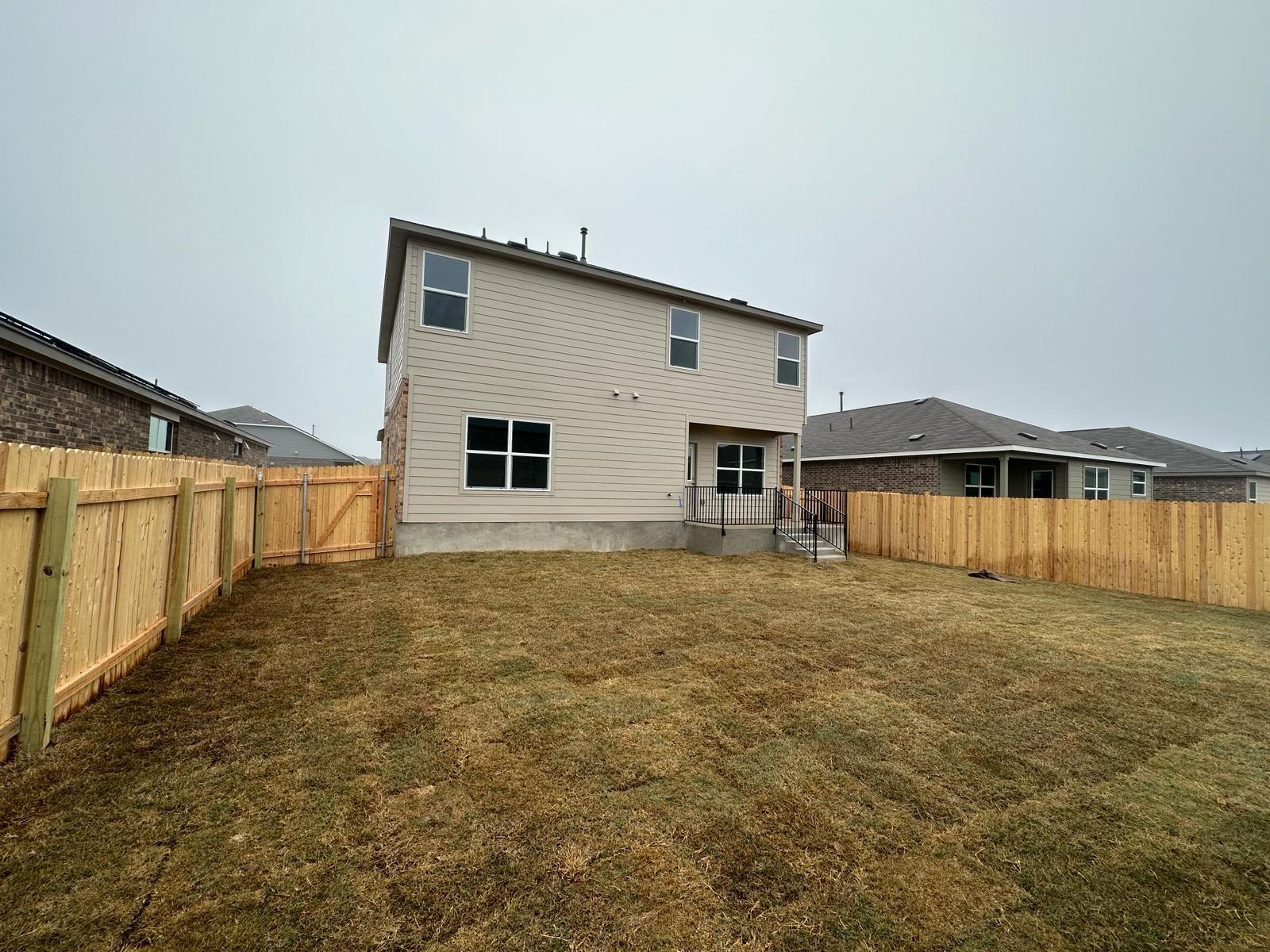 312 Sonterra Dr, San Marcos, TX 78666