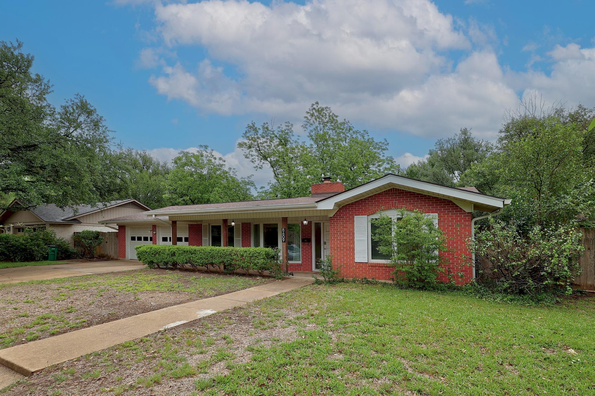 8609 Melshire Dr, Austin, TX 78757