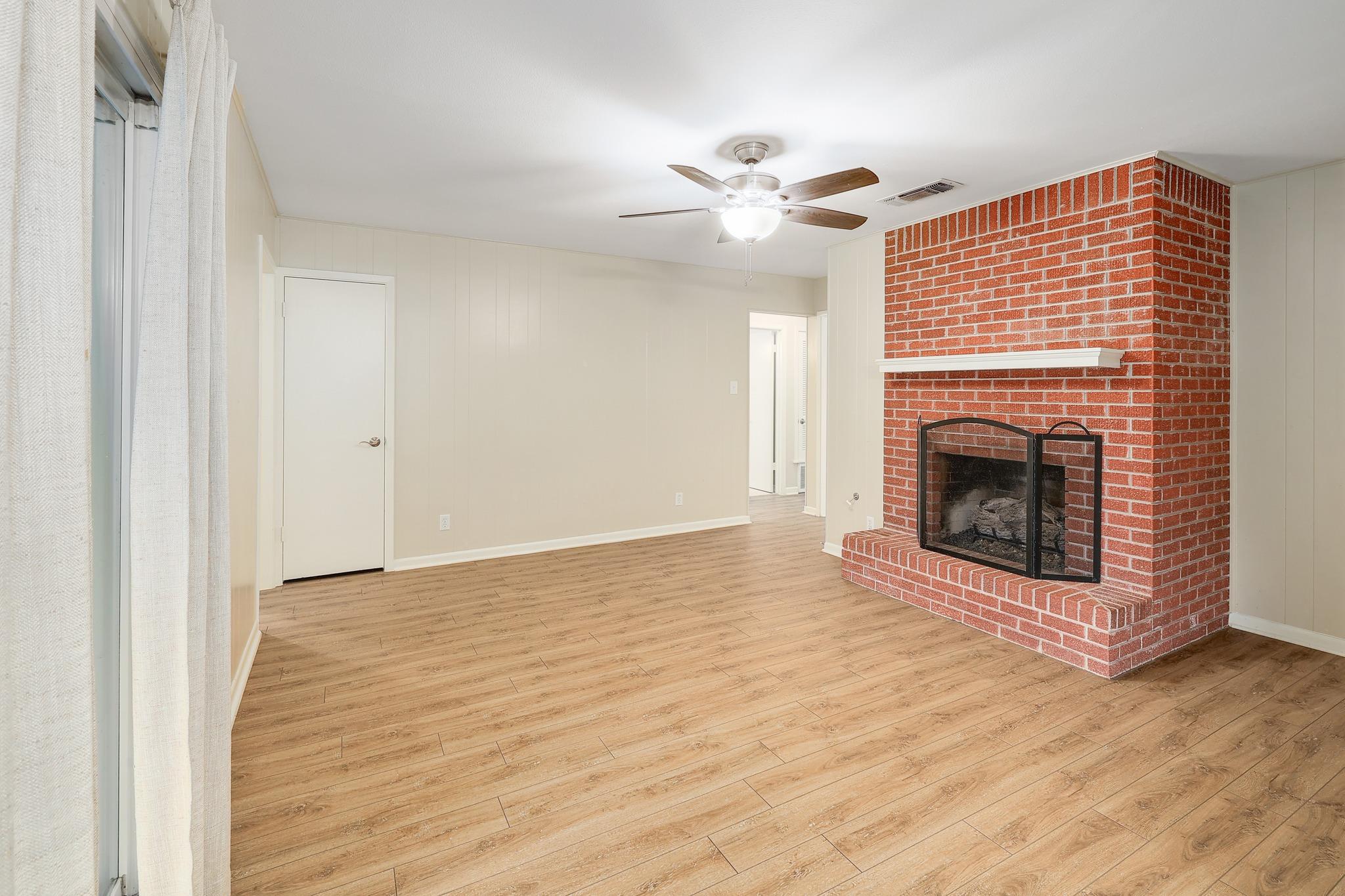 8609 Melshire Dr, Austin, TX 78757