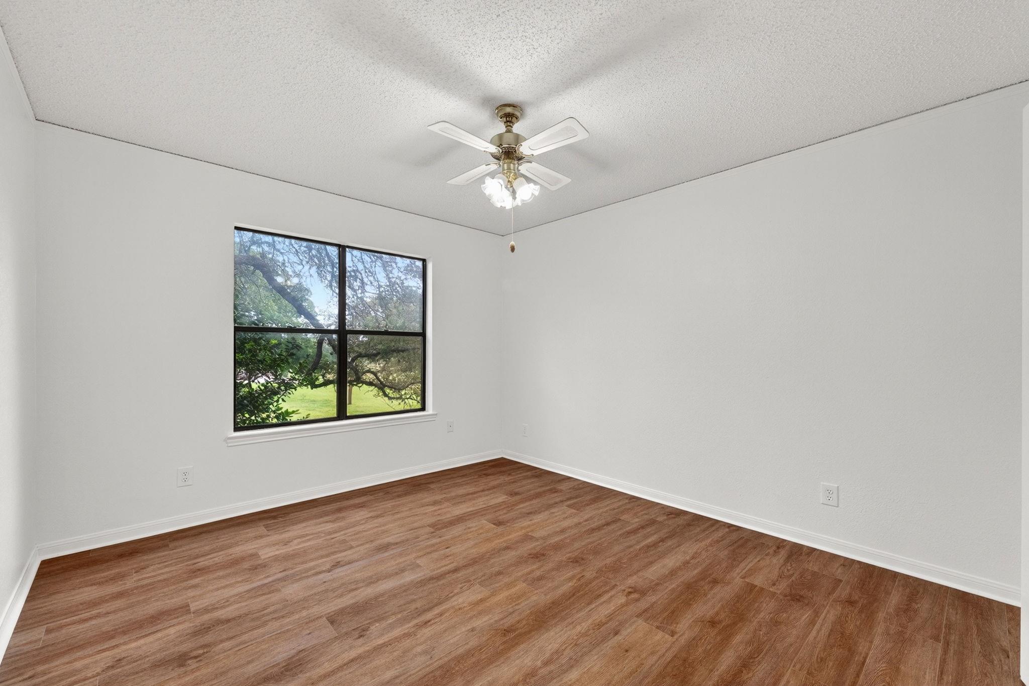 1301 Mill Creek Dr, Salado, TX 76571