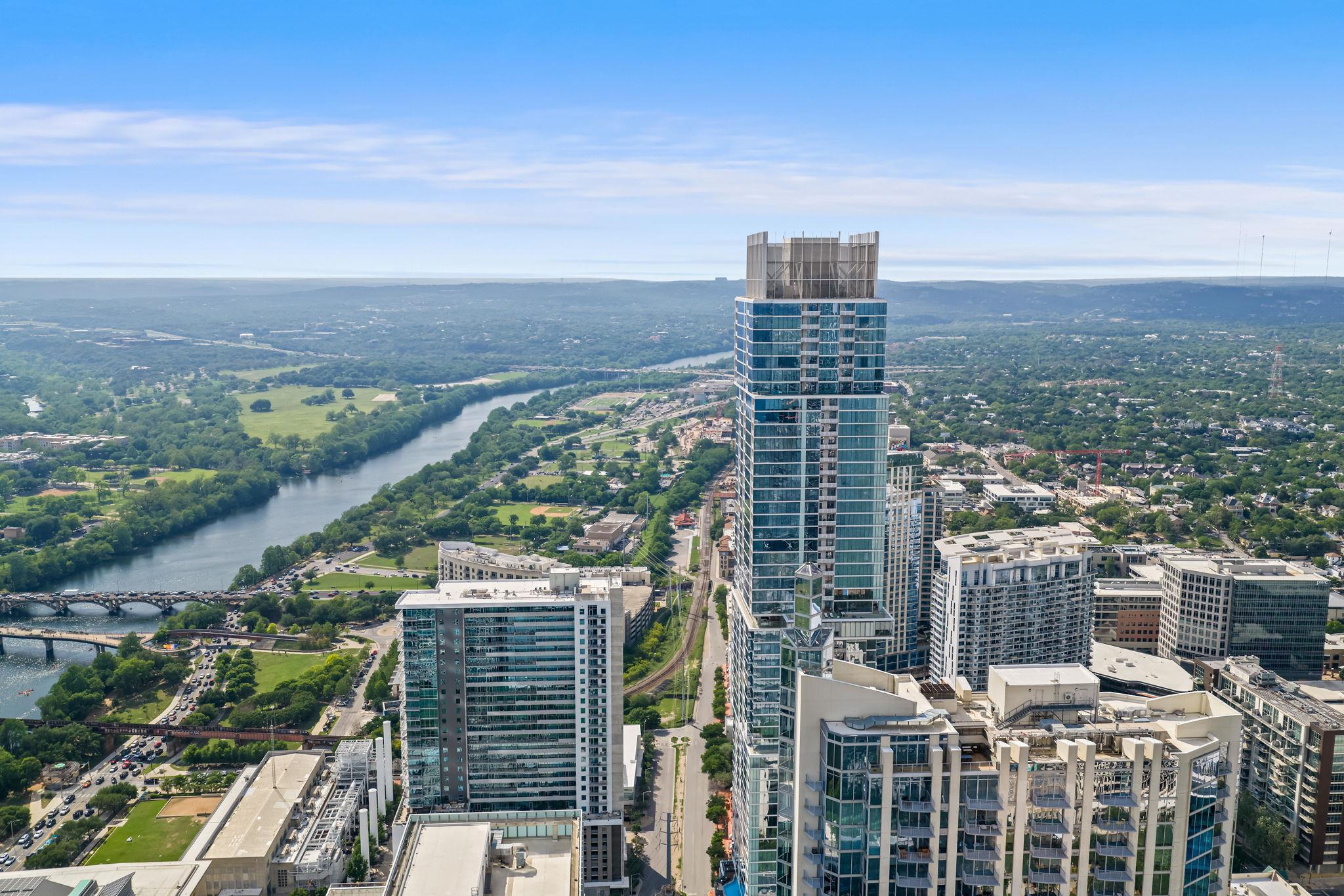 301 West Ave # 2009, Austin, TX 78701