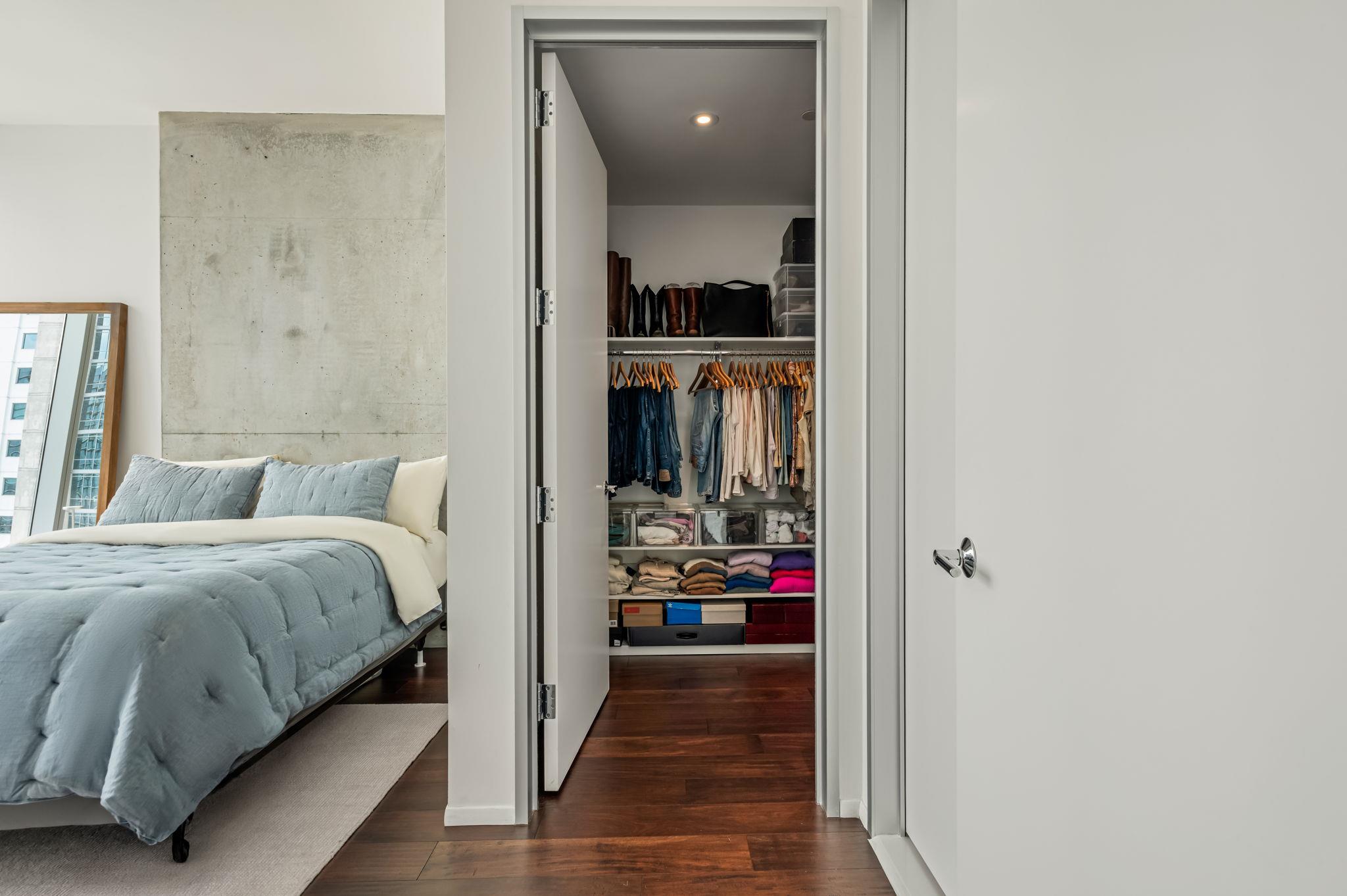 301 West Ave # 2009, Austin, TX 78701