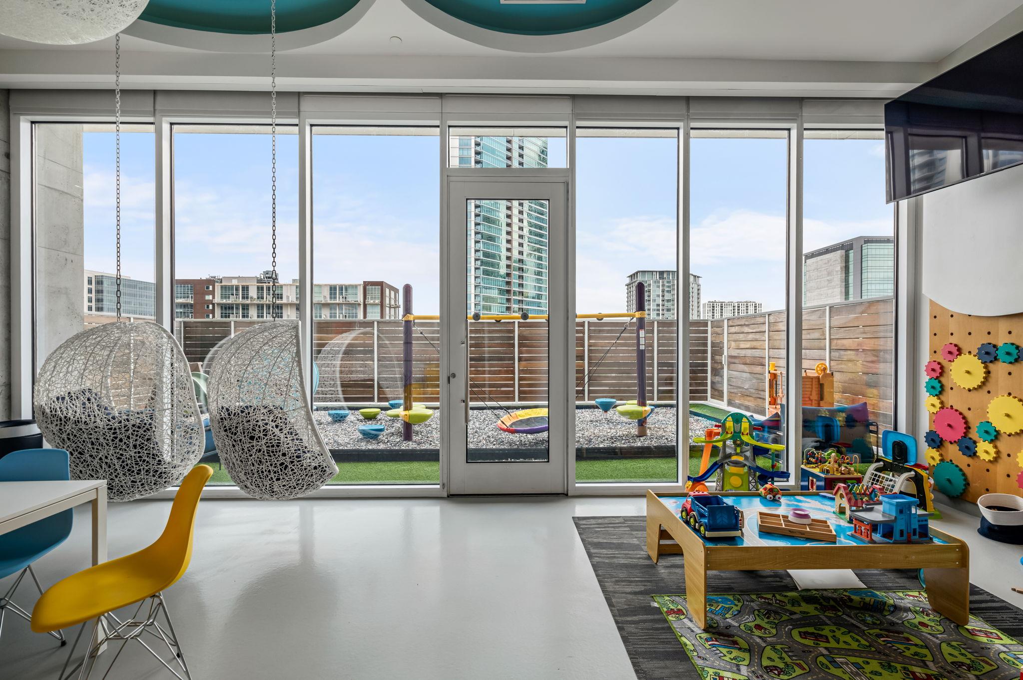 301 West Ave # 2009, Austin, TX 78701