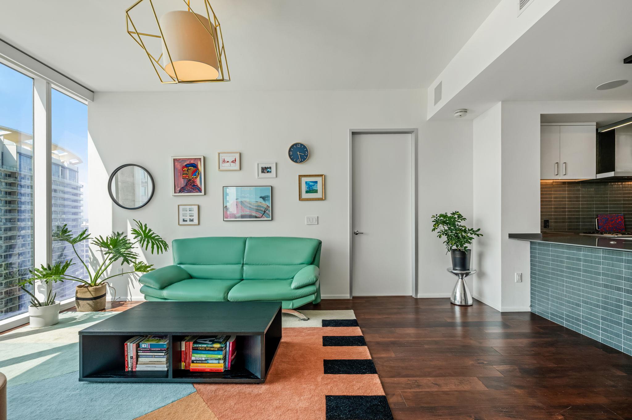 301 West Ave # 2009, Austin, TX 78701
