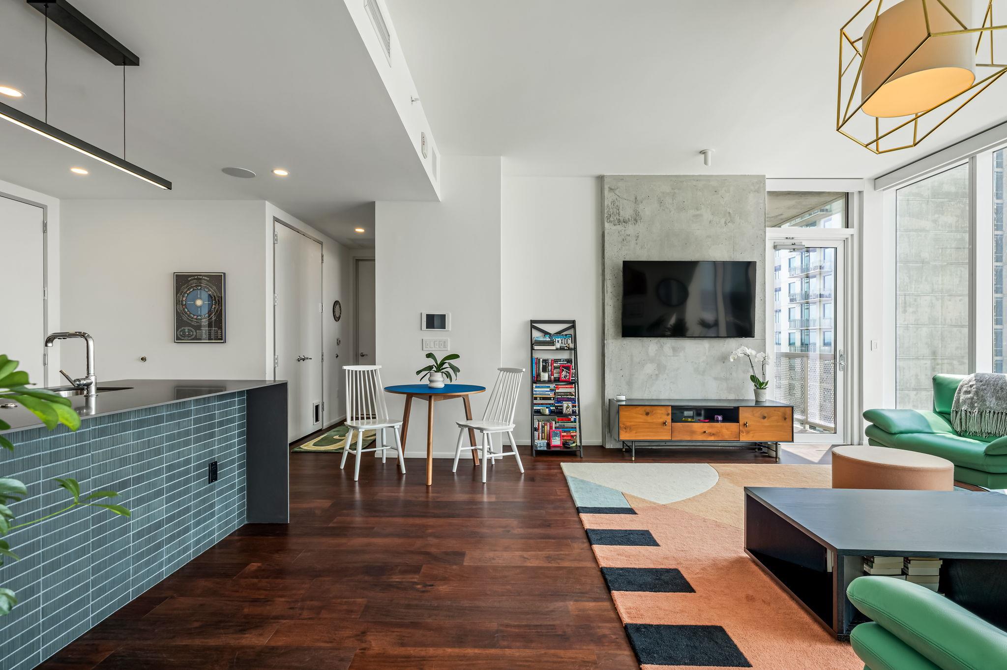 301 West Ave # 2009, Austin, TX 78701