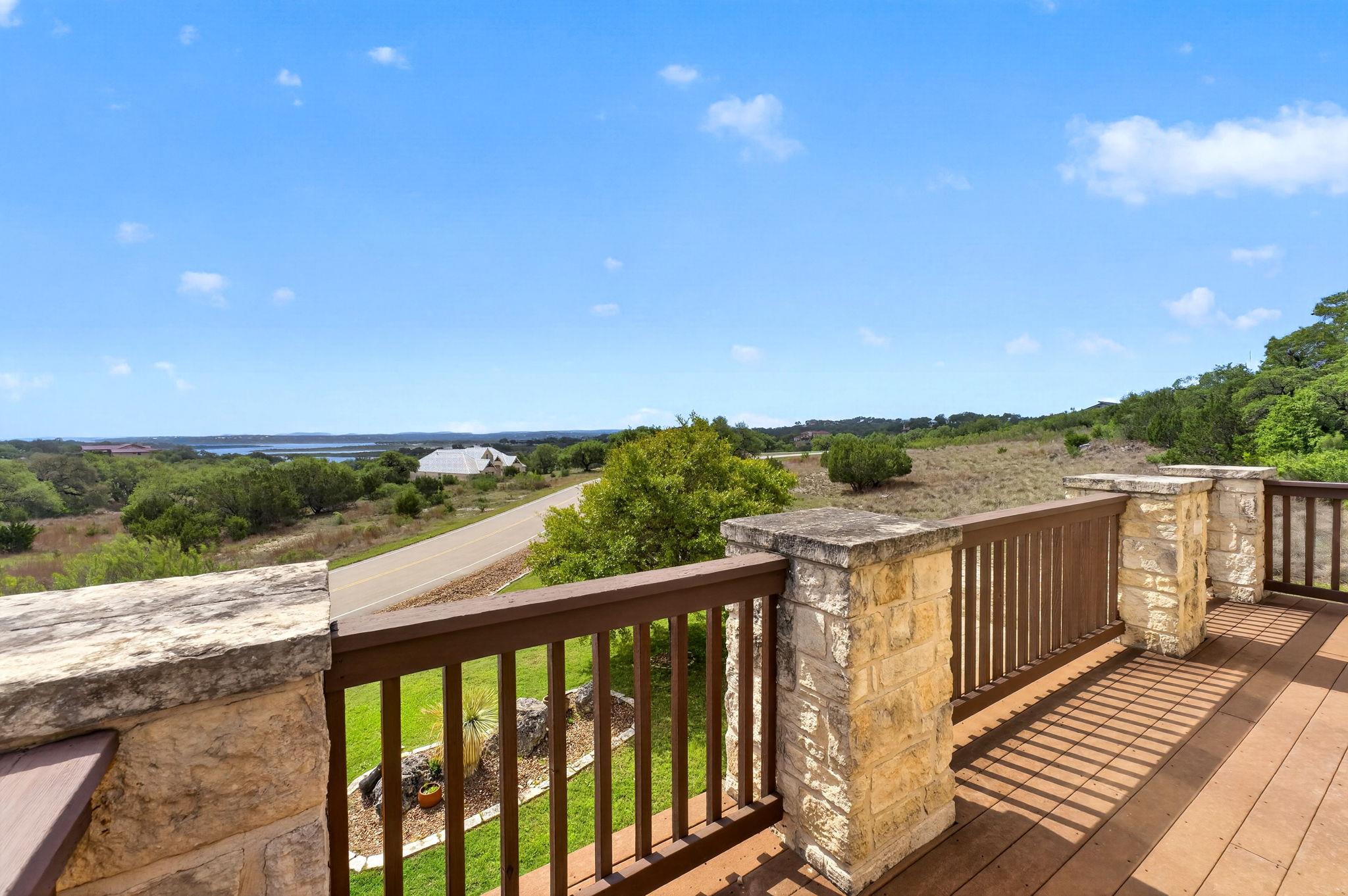123 GROSBEAK Dr, Spring Branch, TX 78070