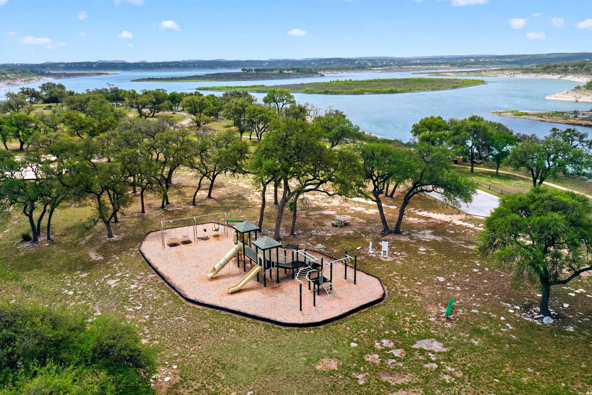 123 GROSBEAK Dr, Spring Branch, TX 78070