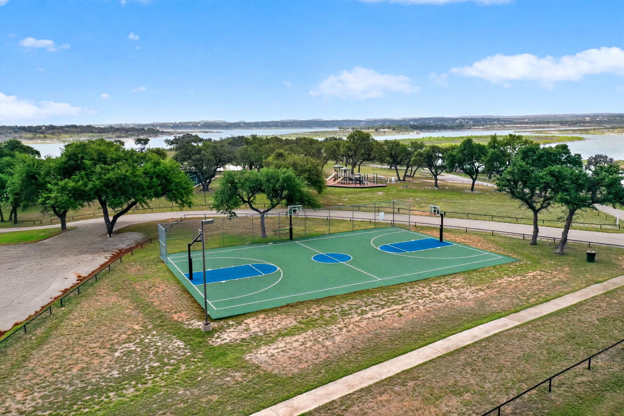 123 GROSBEAK Dr, Spring Branch, TX 78070