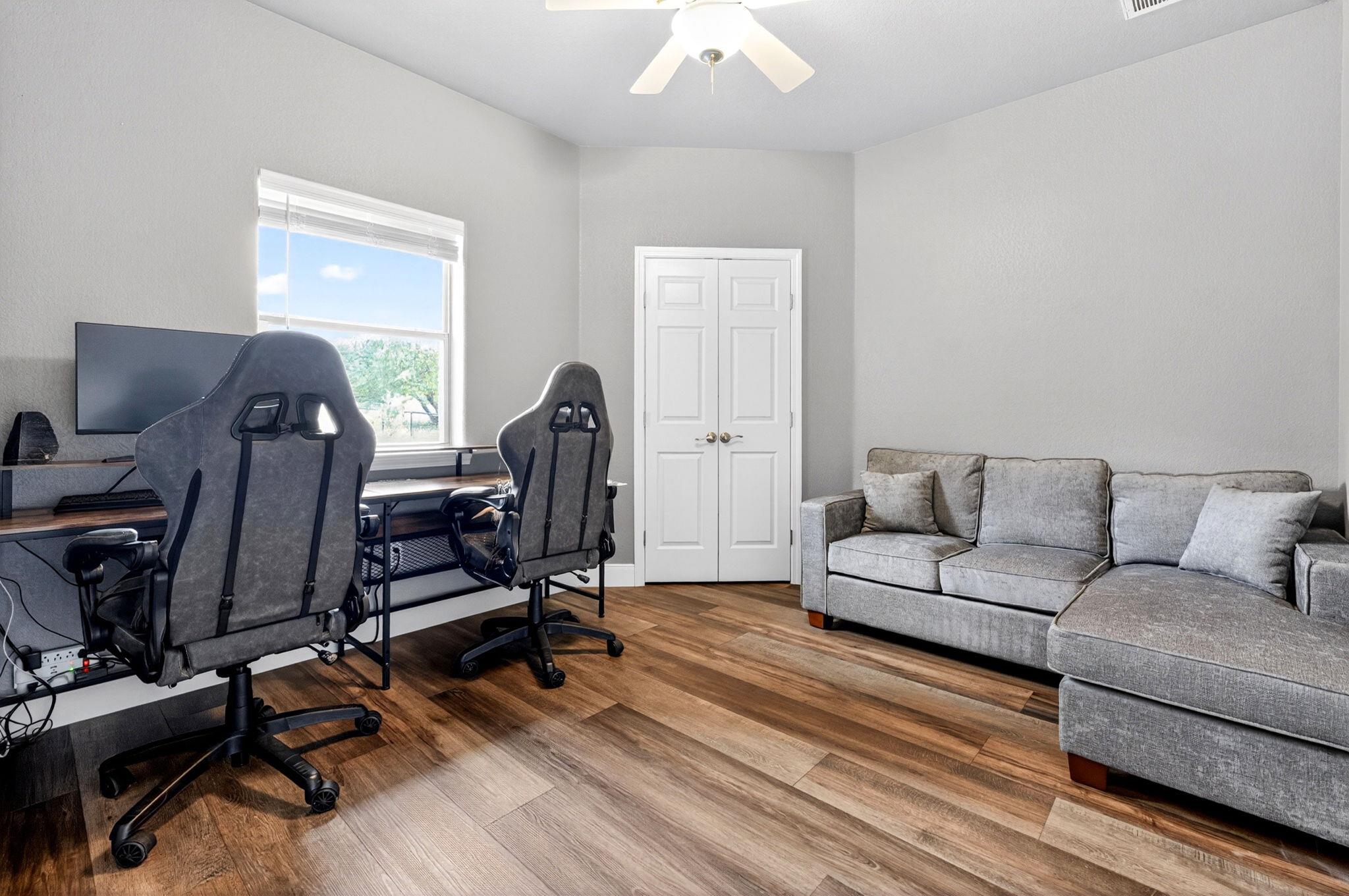 123 GROSBEAK Dr, Spring Branch, TX 78070