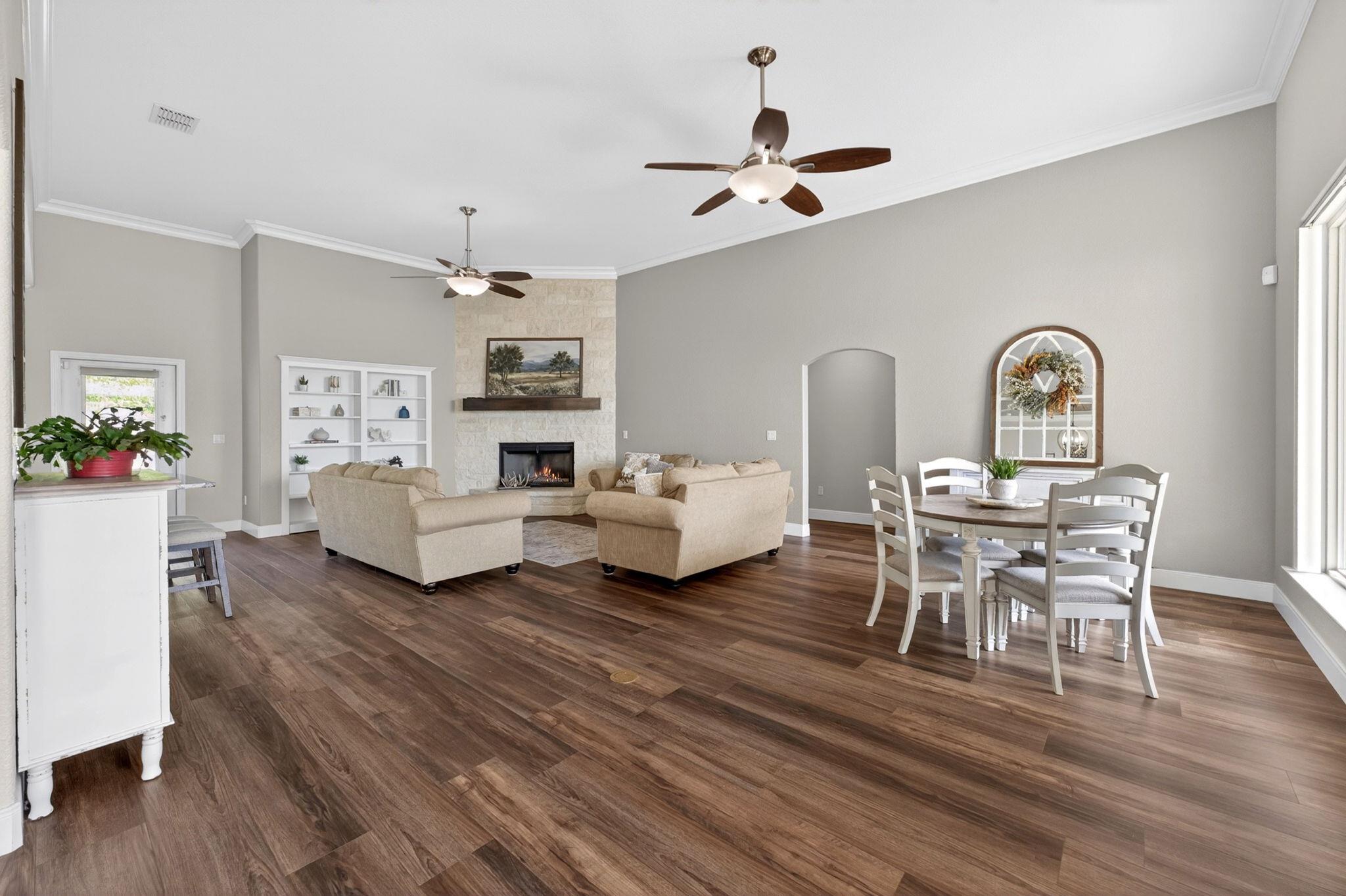 123 GROSBEAK Dr, Spring Branch, TX 78070