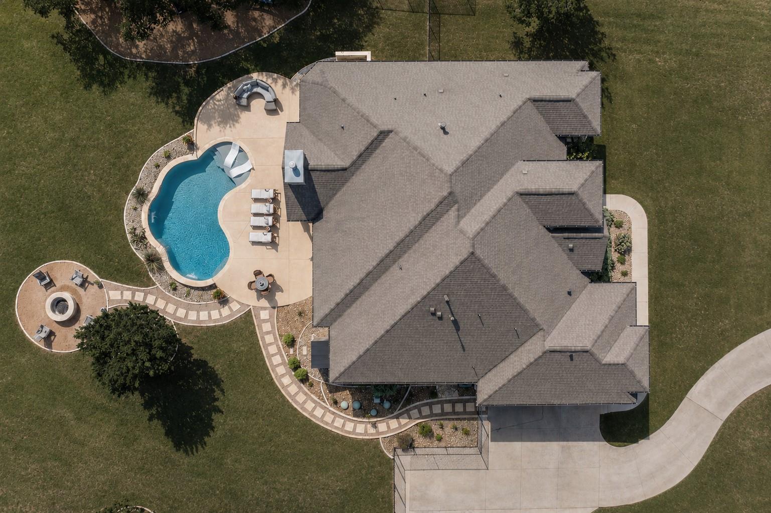 893 Blue Ridge Dr, Dripping Springs, TX 78620